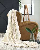 Floridian Furniture - Ashley Furniture - Chaddon Throw (Set of 3) - Throw (3/CS) / Ivory - A1001060