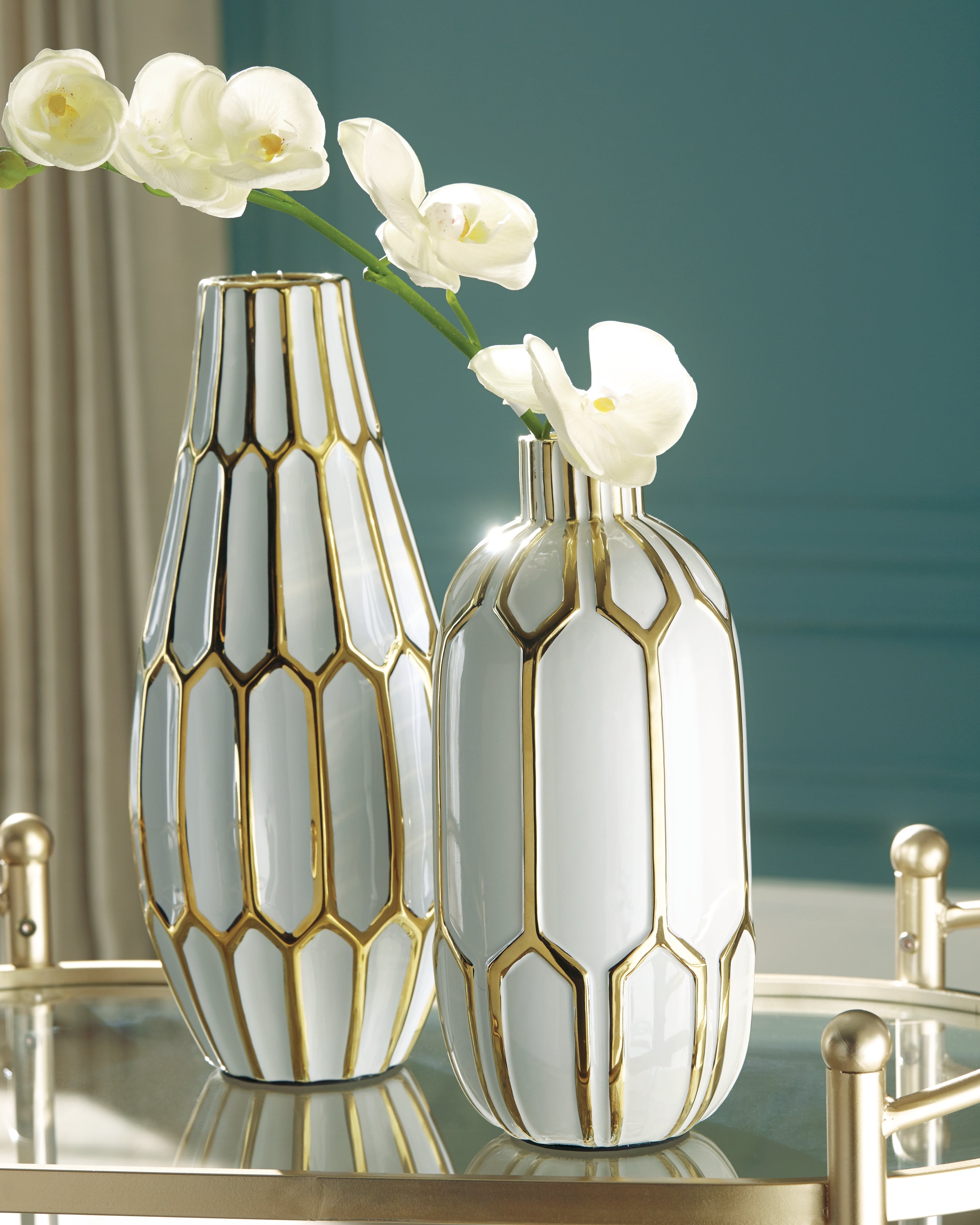 Floridian Furniture - Ashley Furniture - Mohsen Vase - Vase Set (Set of 2) / Gold Finish/White - A2000135