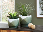 Floridian Furniture - Ashley Furniture - Ardenridge Planter (Set of 2) - Planter Set (Set of 2) / Green/White - A2000579