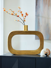 Floridian Furniture - Ashley Furniture - Lawtonville Vase - Vase / Antique Gold Finish - A2000751