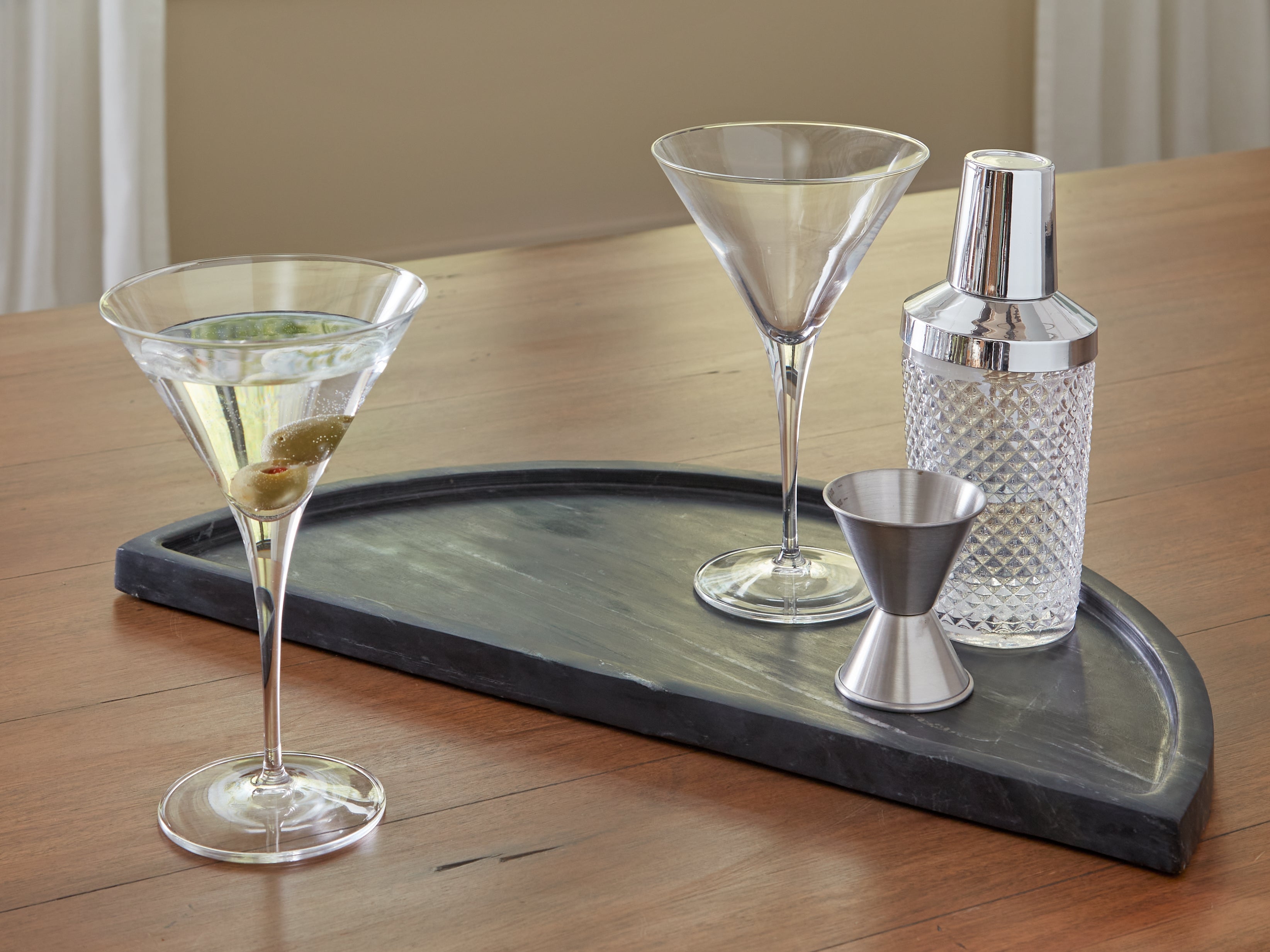 Floridian Furniture - Ashley Furniture - Cortsen Tray - Tray / Black - A2000793