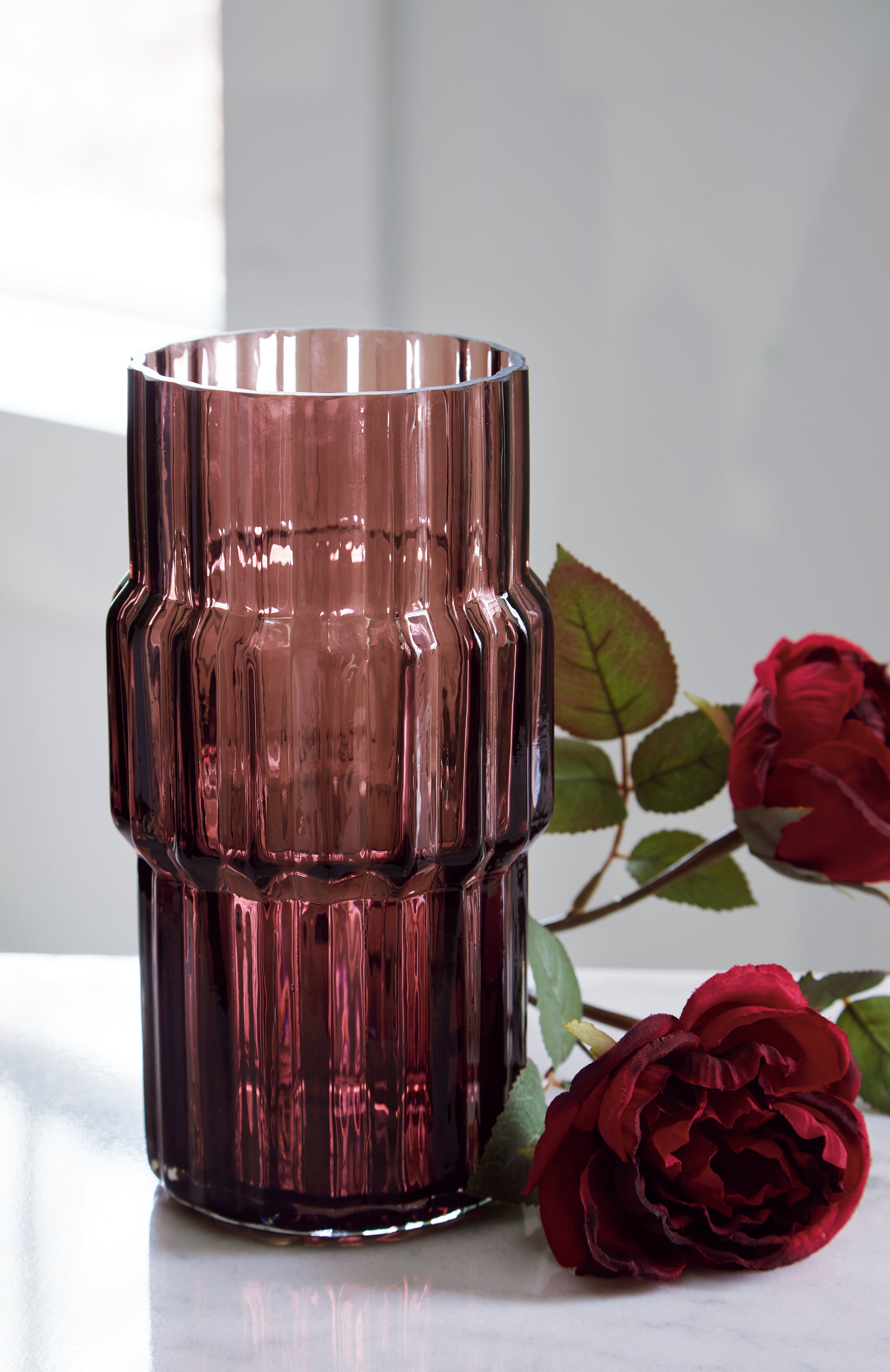 Floridian Furniture - Ashley Furniture - Dorlow Vase - Vase / Mauve - A2900024V