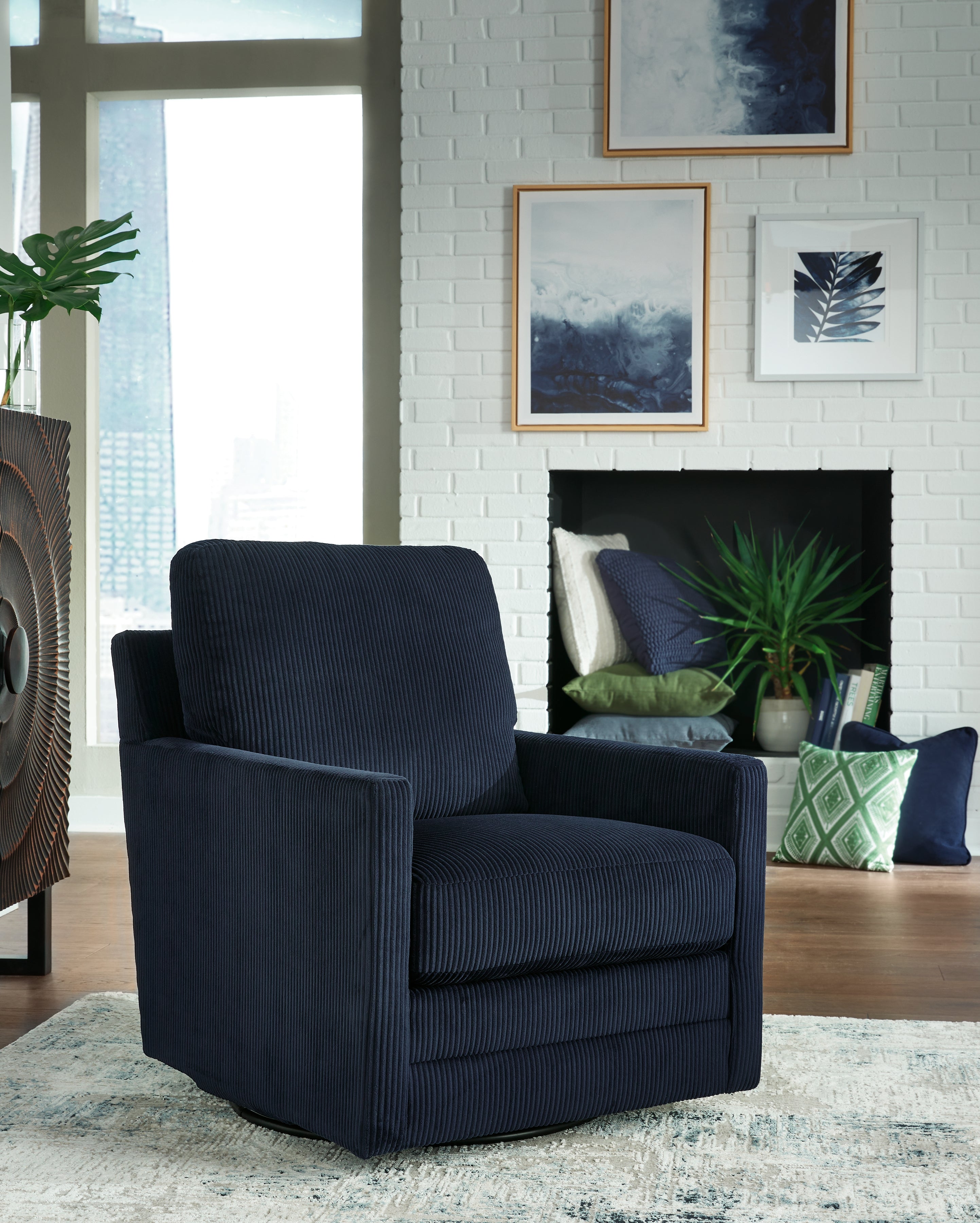 Floridian Furniture - Ashley Furniture - Icaman Swivel Accent Chair - Swivel Accent Chair / Sand - A3000728