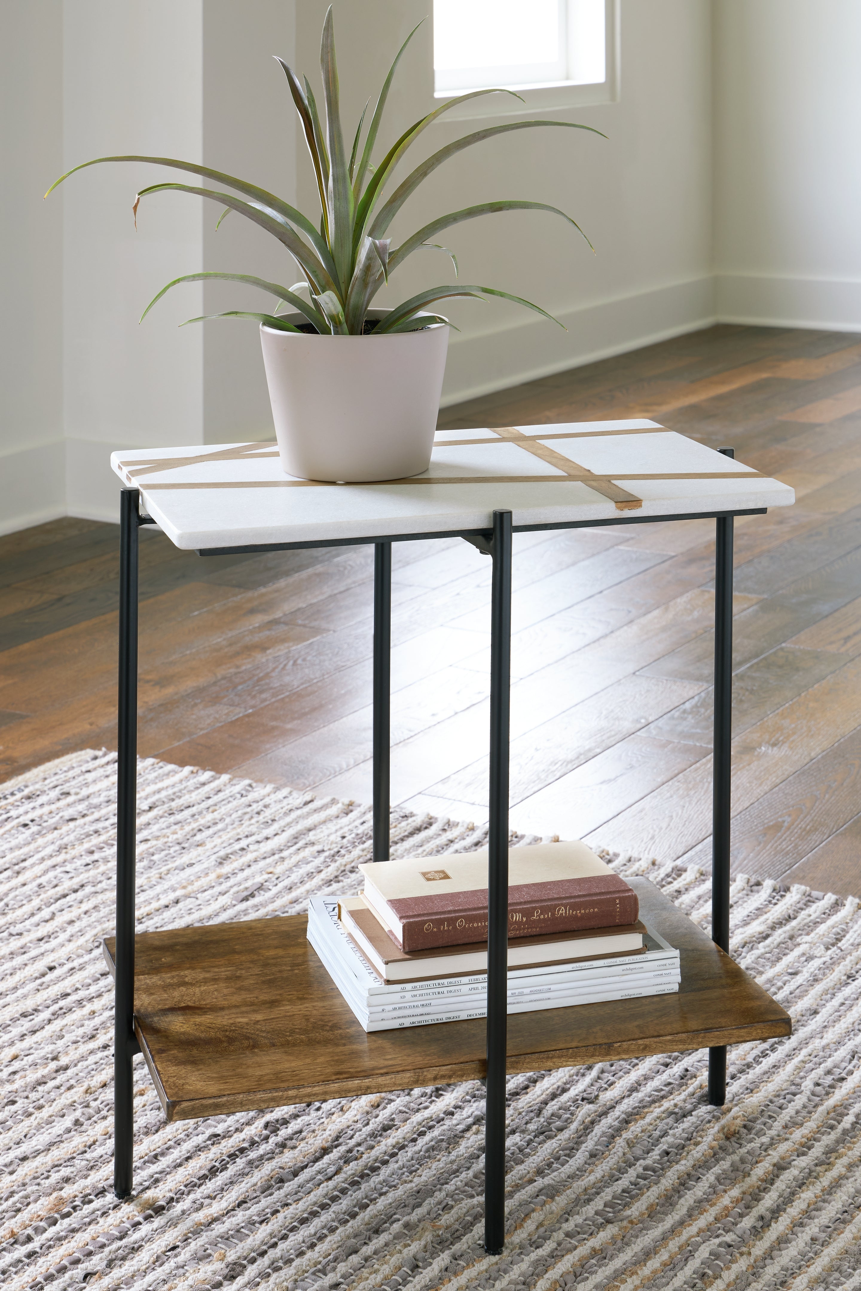 Floridian Furniture - Ashley Furniture - Braxmore Accent Table - Accent Table / White/Light Brown - A4000525