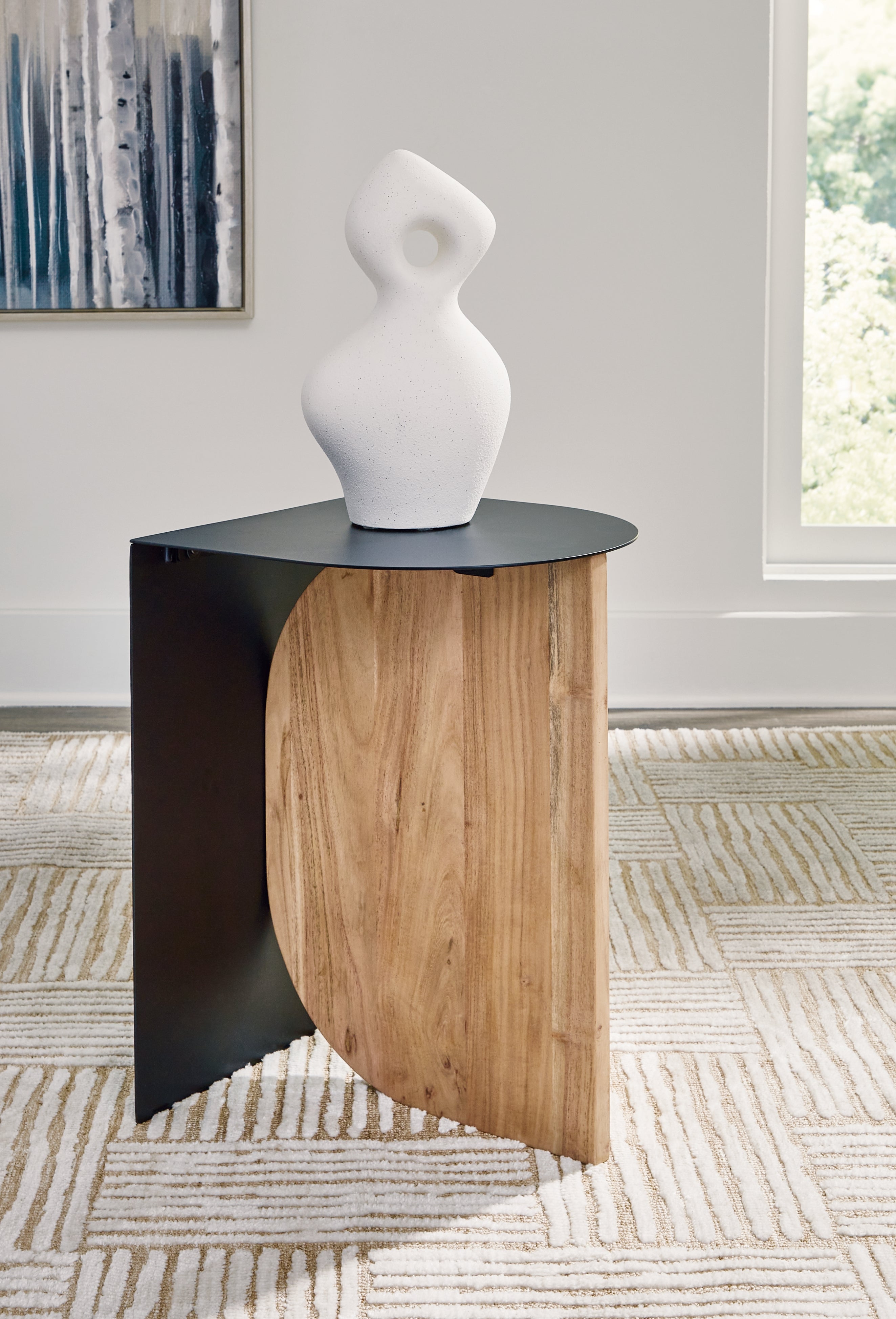 Floridian Furniture - Ashley Furniture - Ladgate Accent Table - Accent Table / Black/Natural - A4000628
