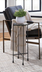 Floridian Furniture - Ashley Furniture - Newgoren Accent Table - Accent Table / Clear/Black - A4000631