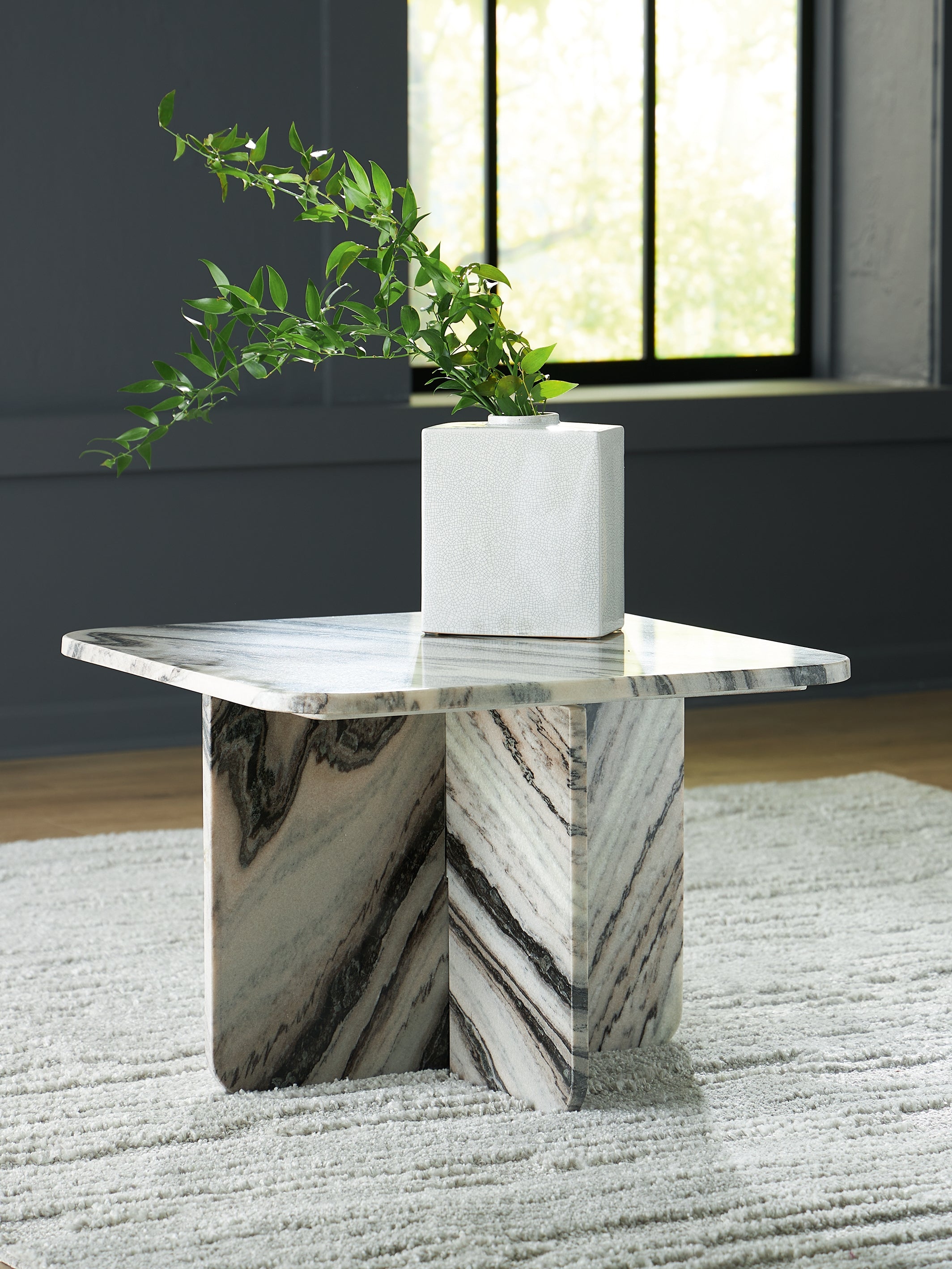 Floridian Furniture - Ashley Furniture - Baretton Accent Coffee Table - Accent Cocktail Table / Black/White/Taupe - A4000670