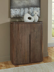Floridian Furniture - Ashley Furniture - Landermont Bar Cabinet - Bar Cabinet / Medium Brown - A4000697