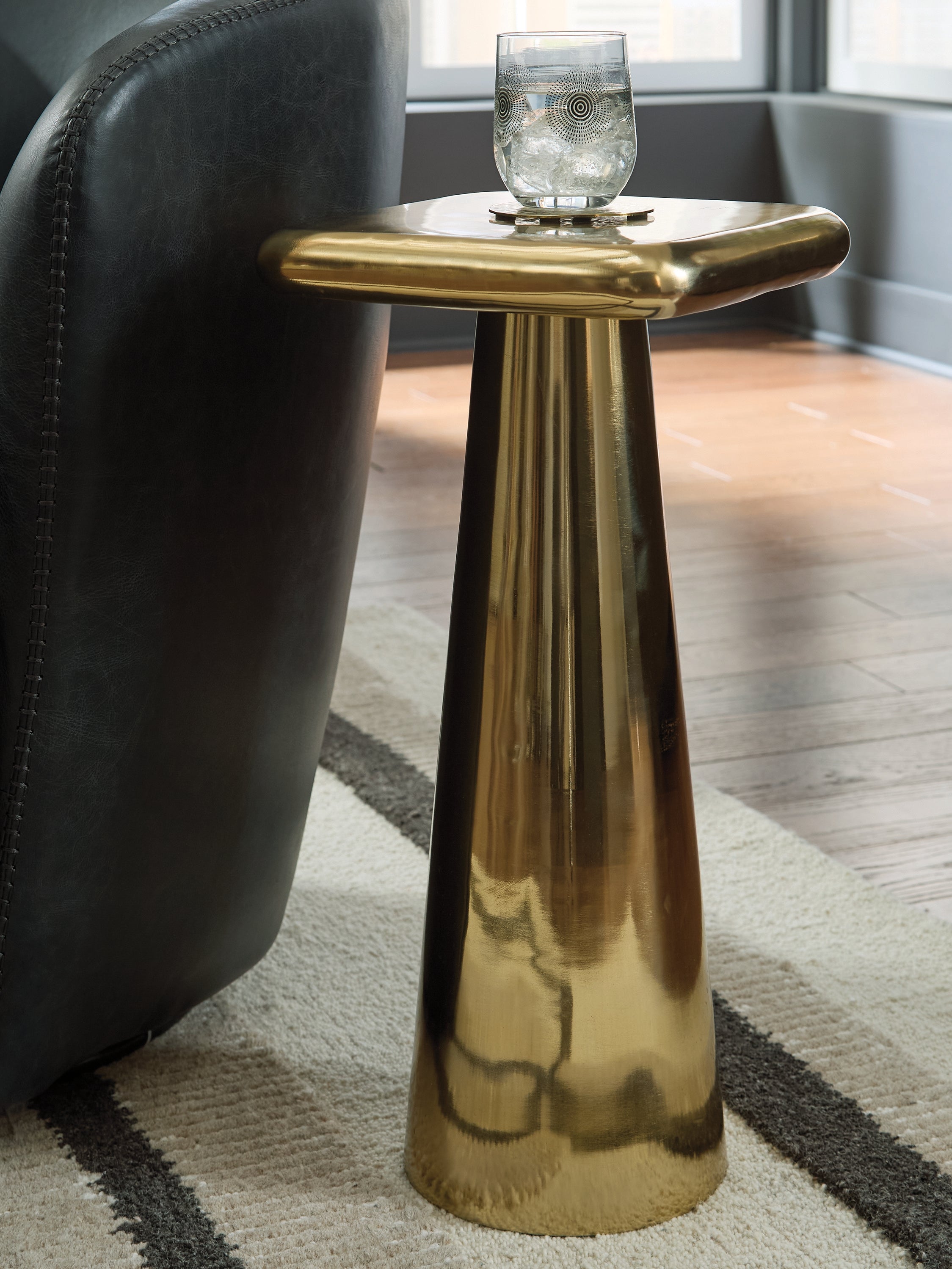 Floridian Furniture - Ashley Furniture - Dallenburg Accent Table - Accent Table / Gold Finish - A4000717