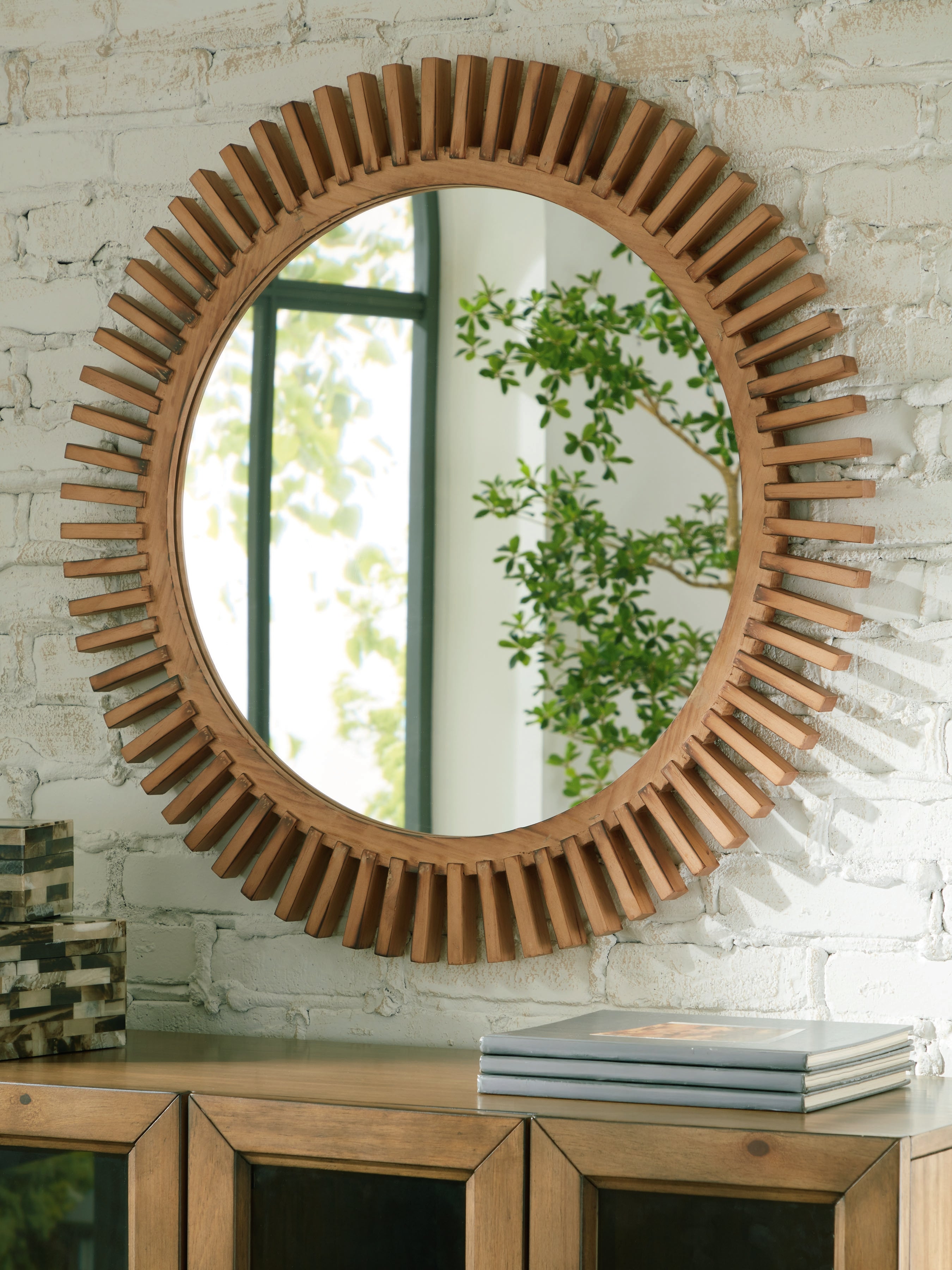 Floridian Furniture - Ashley Furniture - Tedwell Mirror - Accent Mirror / Brown - A8010410