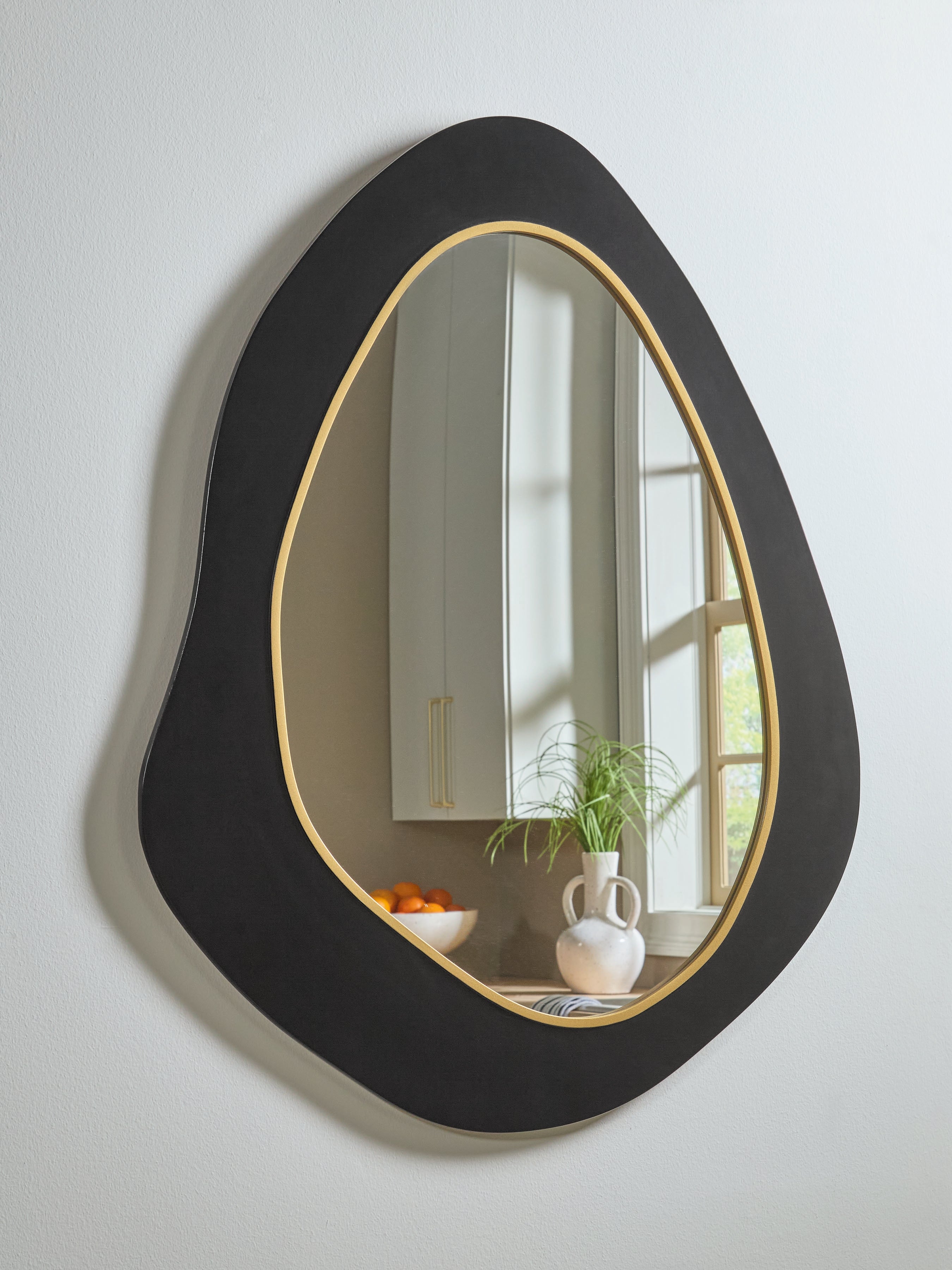 Floridian Furniture - Ashley Furniture - Kierlock Mirror - Accent Mirror / Black/Gold Finish - A8010414