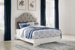 Floridian Furniture - Ashley Furniture - Blendon Bedroom - Dresser / Two-tone - B747-31