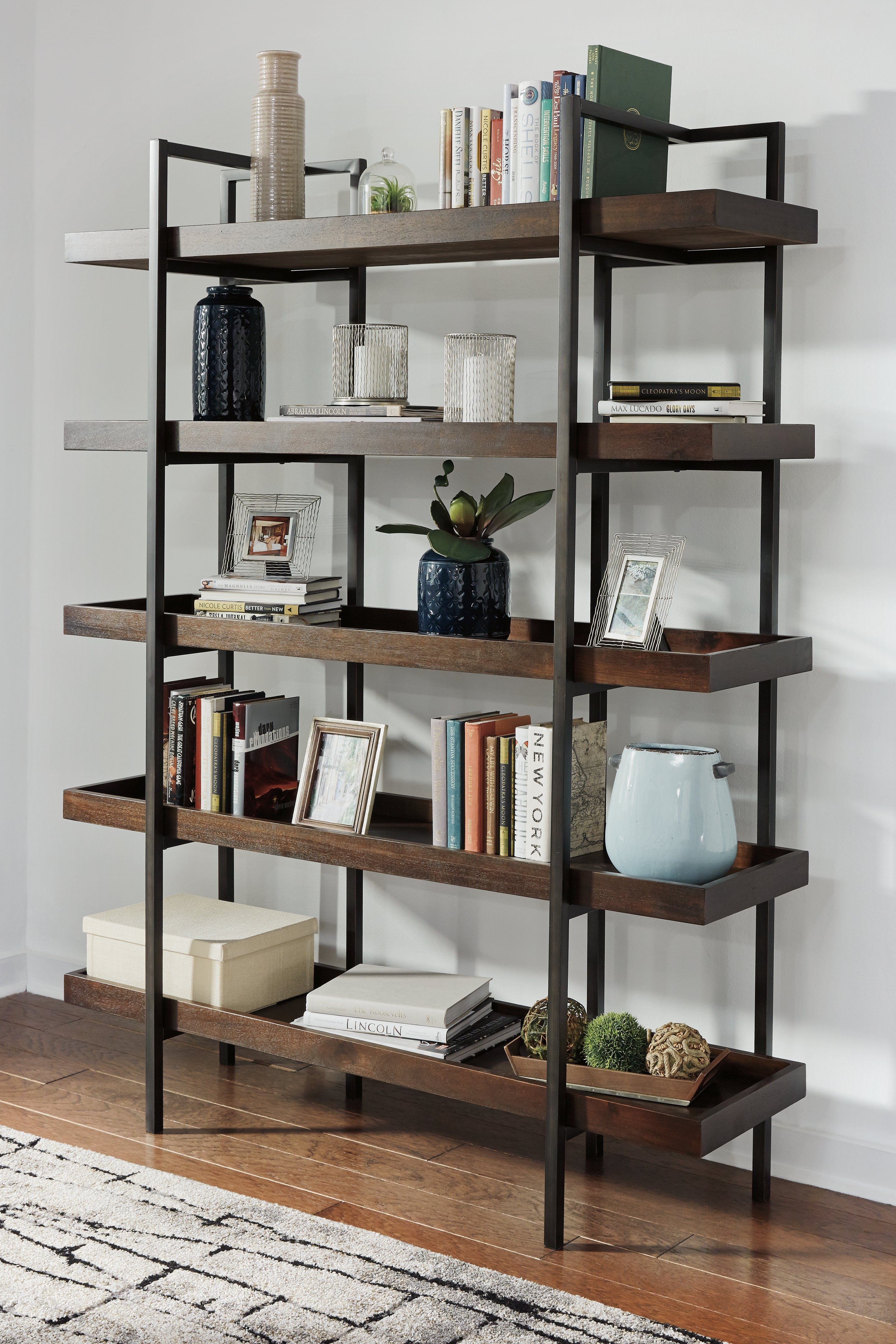 Floridian Furniture - Ashley Furniture - Starmore Bookcase - Bookcase / Brown - H633-70