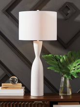 Floridian Furniture - Ashley Furniture - Davinford Lighting - Poly Table Lamp (1/CN) / White - L236004