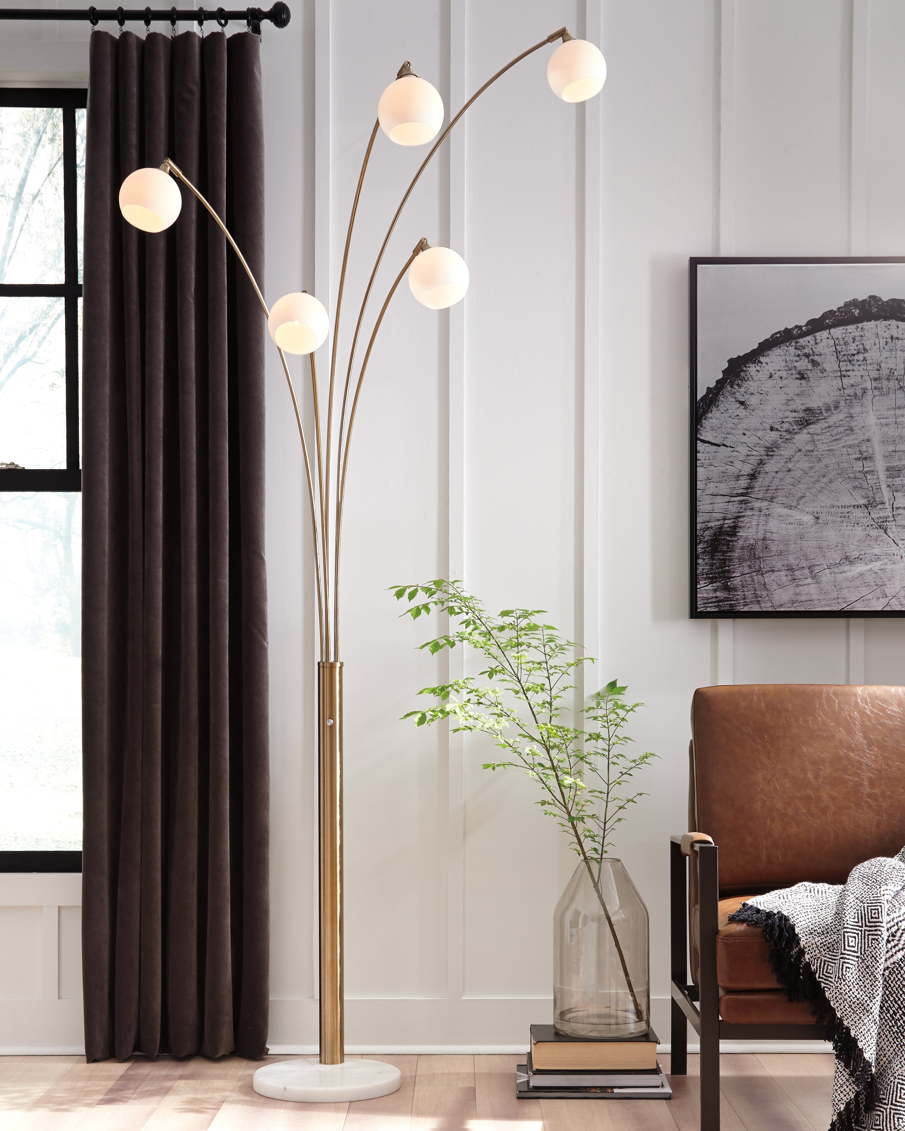 Floridian Furniture - Ashley Furniture - Taliya Lighting - Metal Arc Lamp (1/CN) / Champagne/White - L725119