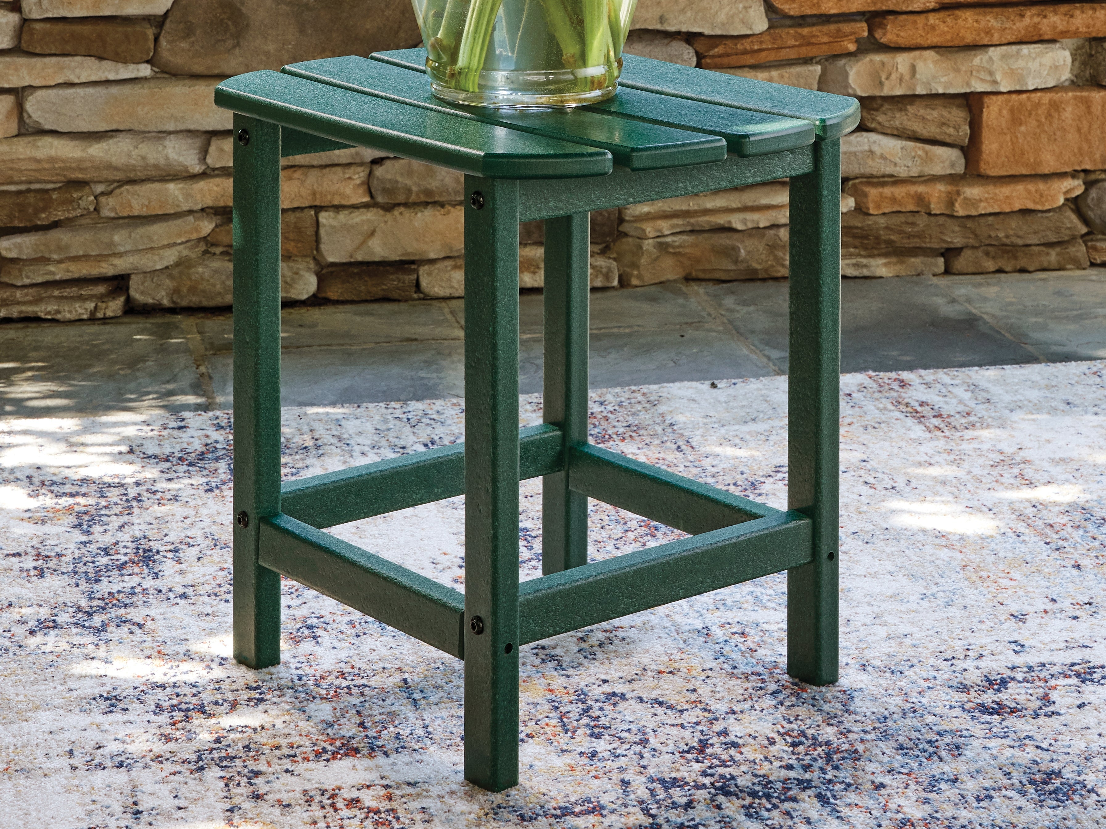 Floridian Furniture - Ashley Furniture - Sundown Shores Outdoor - Rectangular End Table / Green - PCP007-703