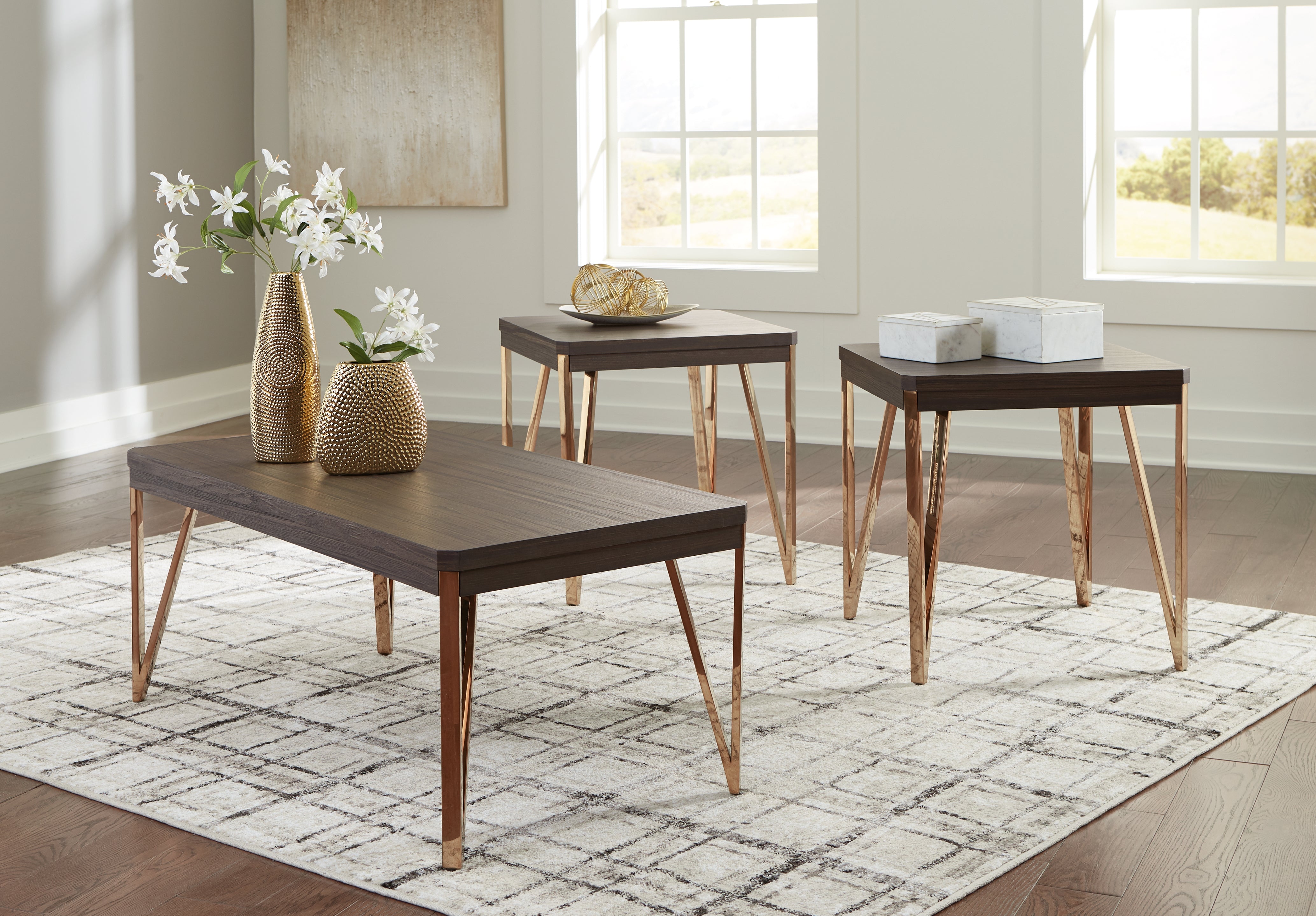 Floridian Furniture - Ashley Furniture - Bandyn Table (Set of 3) - Occasional Table Set (3/CN) / Brown/Champagne - T404-13