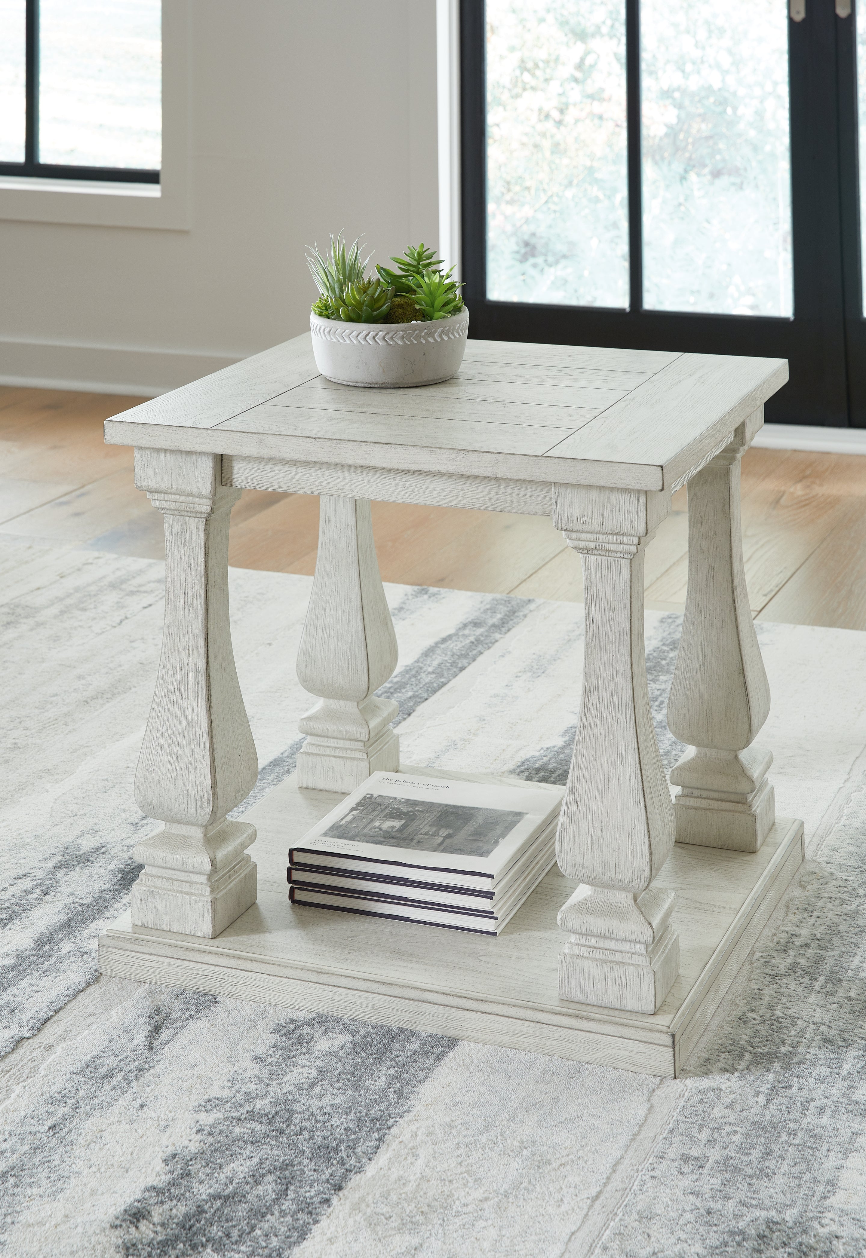 Floridian Furniture - Ashley Furniture - Arlendyne End Table - Rectangular End Table / Antique White - T747-3