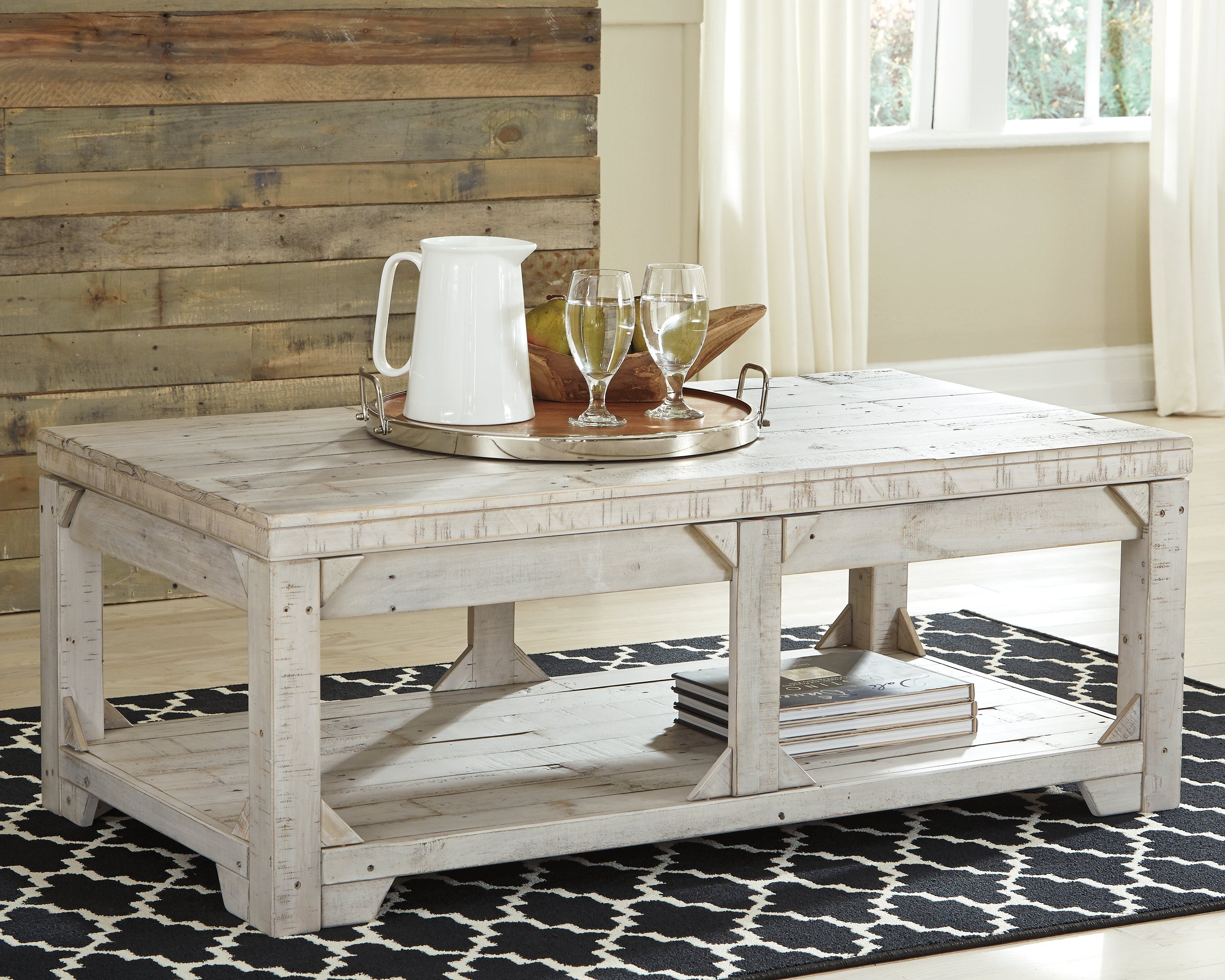Floridian Furniture - Ashley Furniture - Fregine Coffee Table with Lift Top - Lift Top Cocktail Table / Whitewash - T755-9