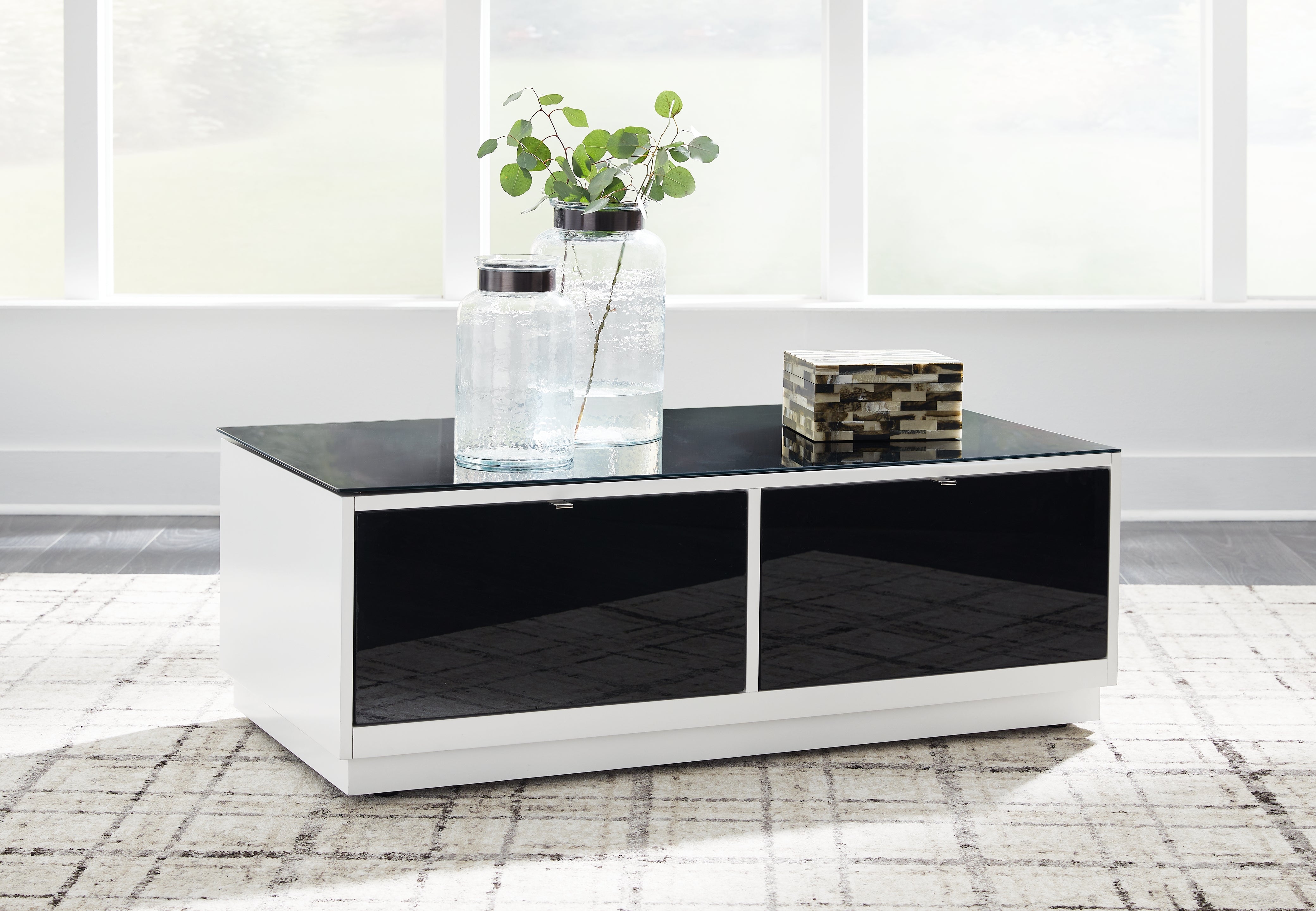 Floridian Furniture - Ashley Furniture - Gardoni Coffee Table - Rectangular Cocktail Table / White/Black - T756-1