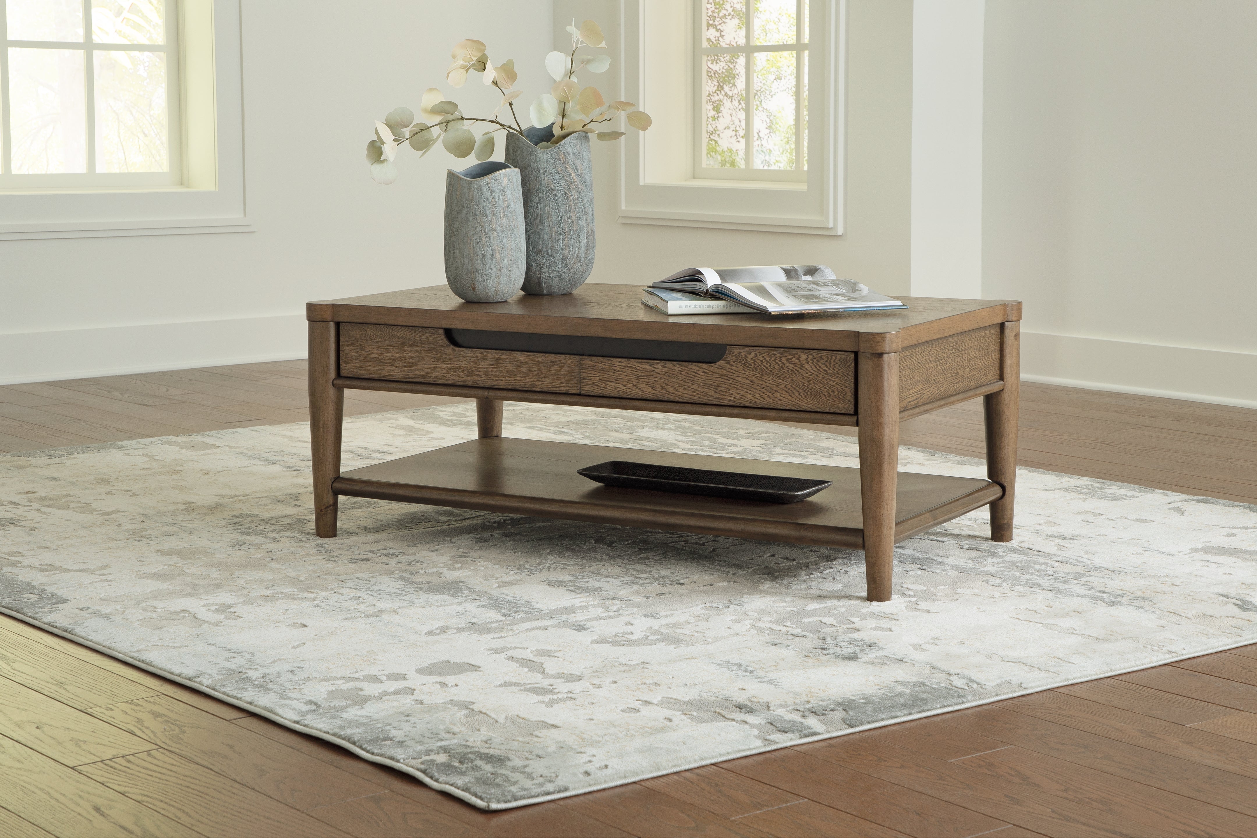Floridian Furniture - Ashley Furniture - Roanhowe Coffee Table - Rectangular Cocktail Table / Brown - T769-1