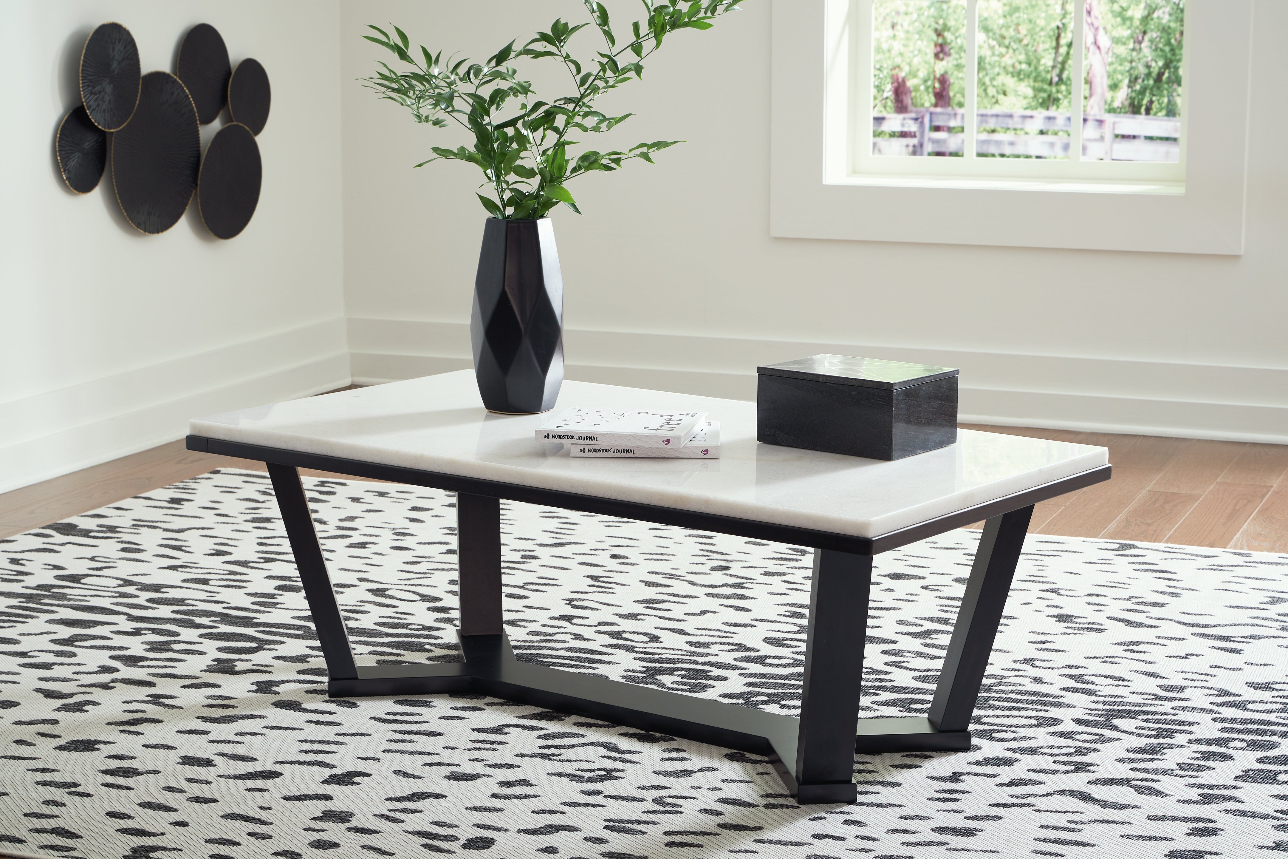 Floridian Furniture - Ashley Furniture - Fostead Coffee Table - Rectangular Cocktail Table / White/Espresso - T770-1
