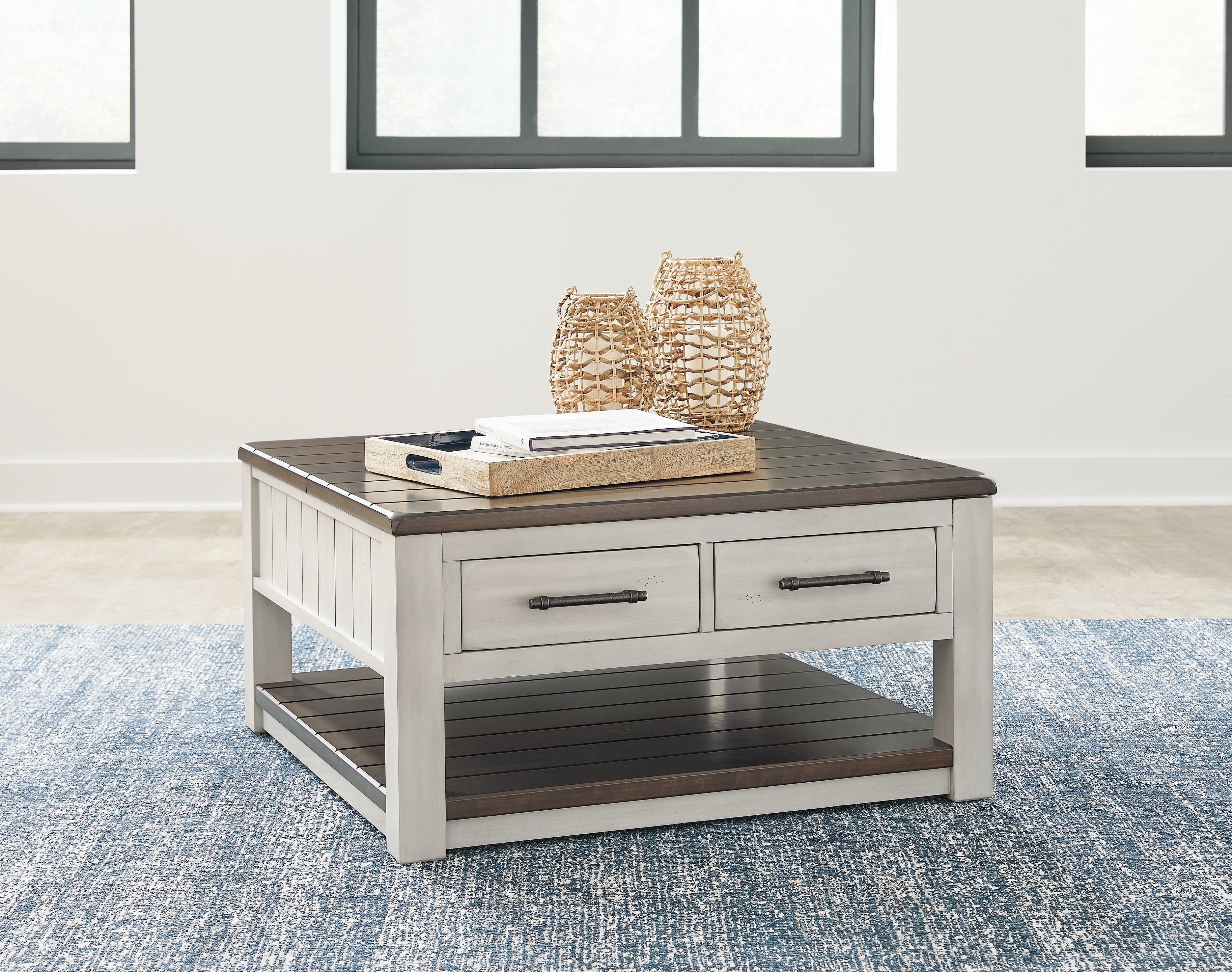 Floridian Furniture - Ashley Furniture - Darborn Lift-Top Coffee Table - Lift Top Cocktail Table / Gray/Brown - T796-00