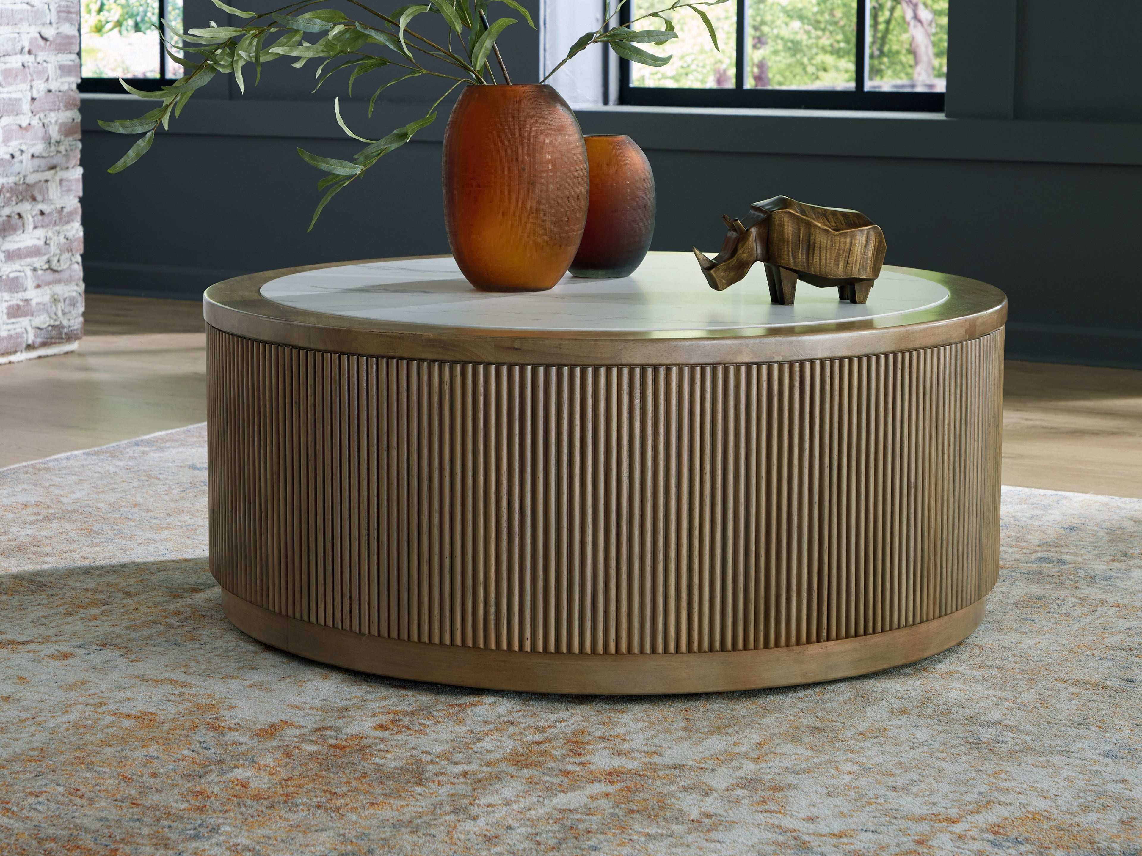 Floridian Furniture - Ashley Furniture - Camdill Coffee Table - Round Cocktail Table / Light Brown/White - T808-8