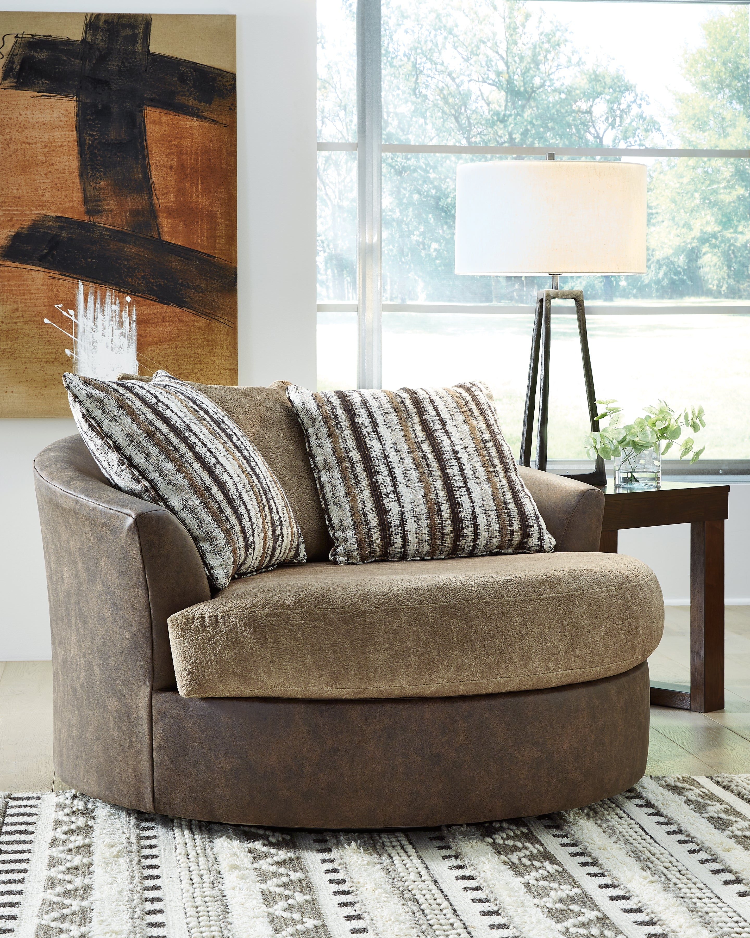 Floridian Furniture - Ashley Furniture - Alesbury Living Room - Oversized Swivel Accent Chair / Chocolate - 1870421