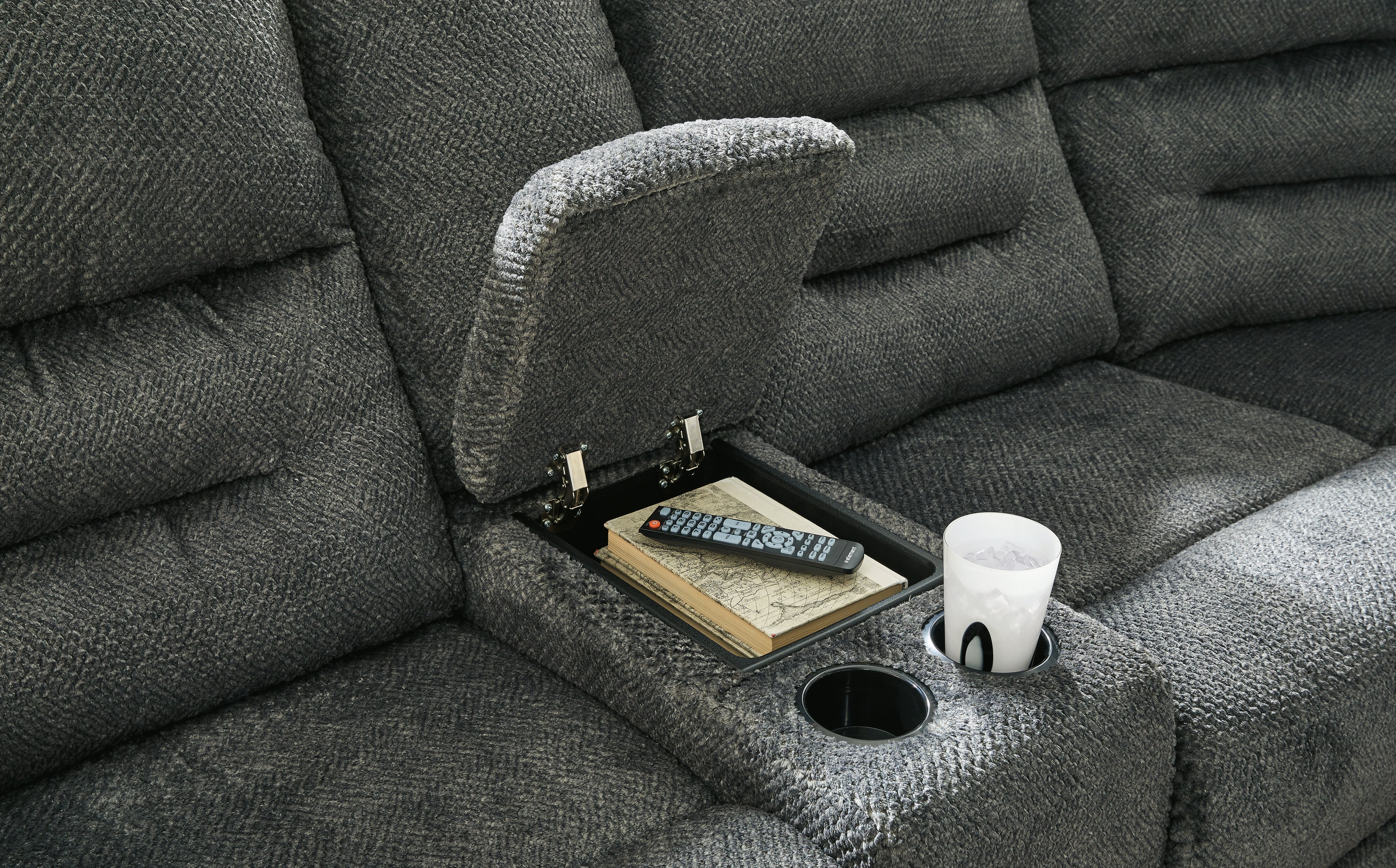 Nettington Sectional