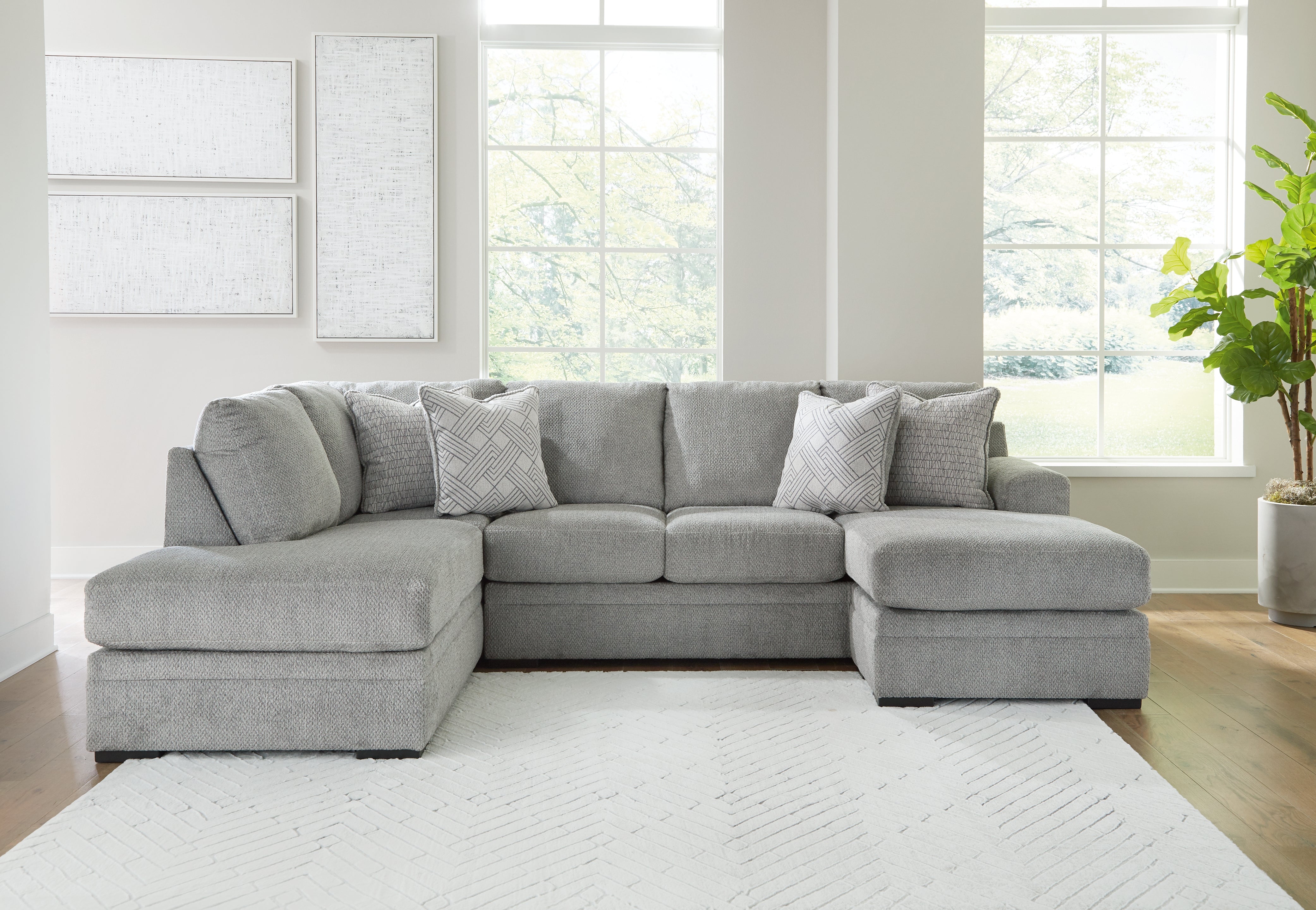 Floridian Furniture - Ashley Furniture - Casselbury Sectional - RAF 2-Piece Sectional with Chaise / Cement - 52906S2