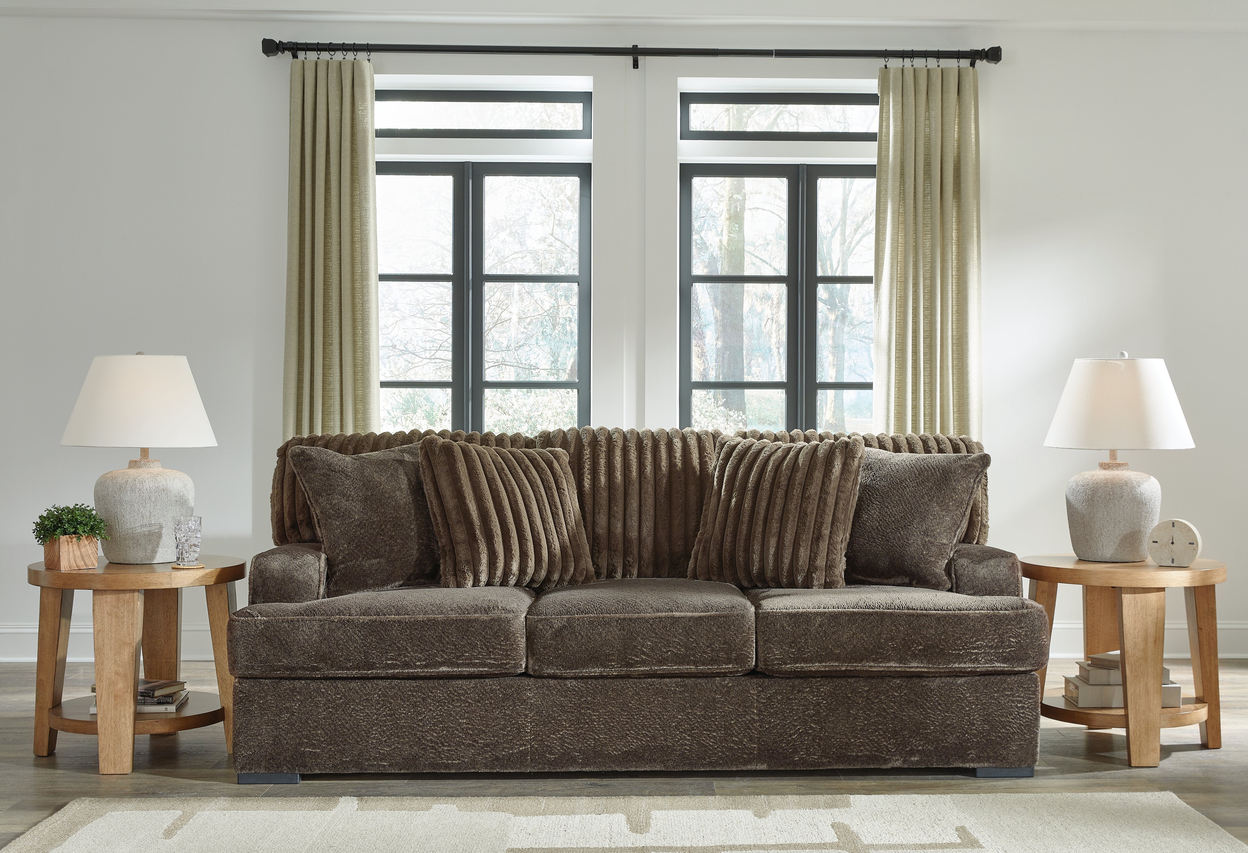 Floridian Furniture - Ashley Furniture - Aylesworth Living Room - Sofa / Chocolate - 5370238