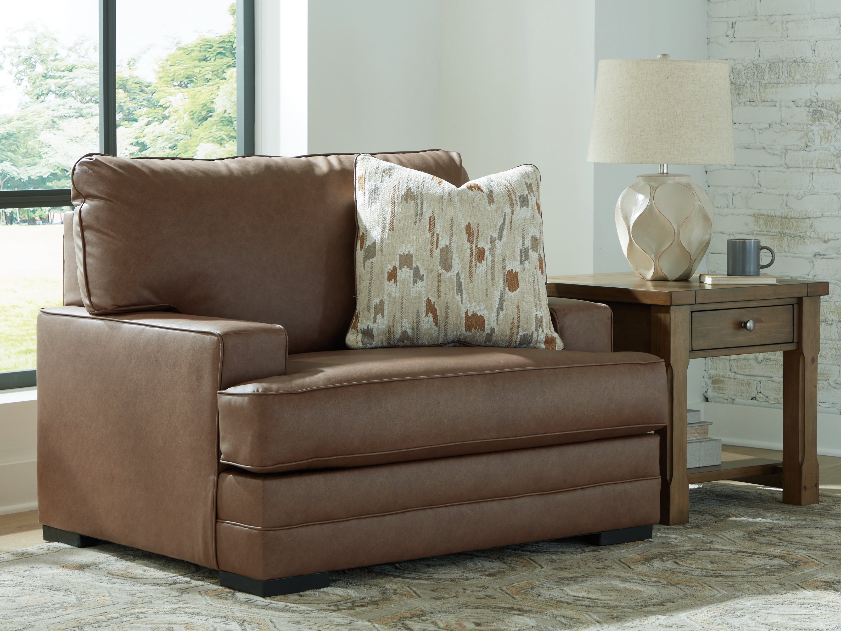 Floridian Furniture - Ashley Furniture - VillaCourt Living Room - Chair and a Half / Caramel - 7490923
