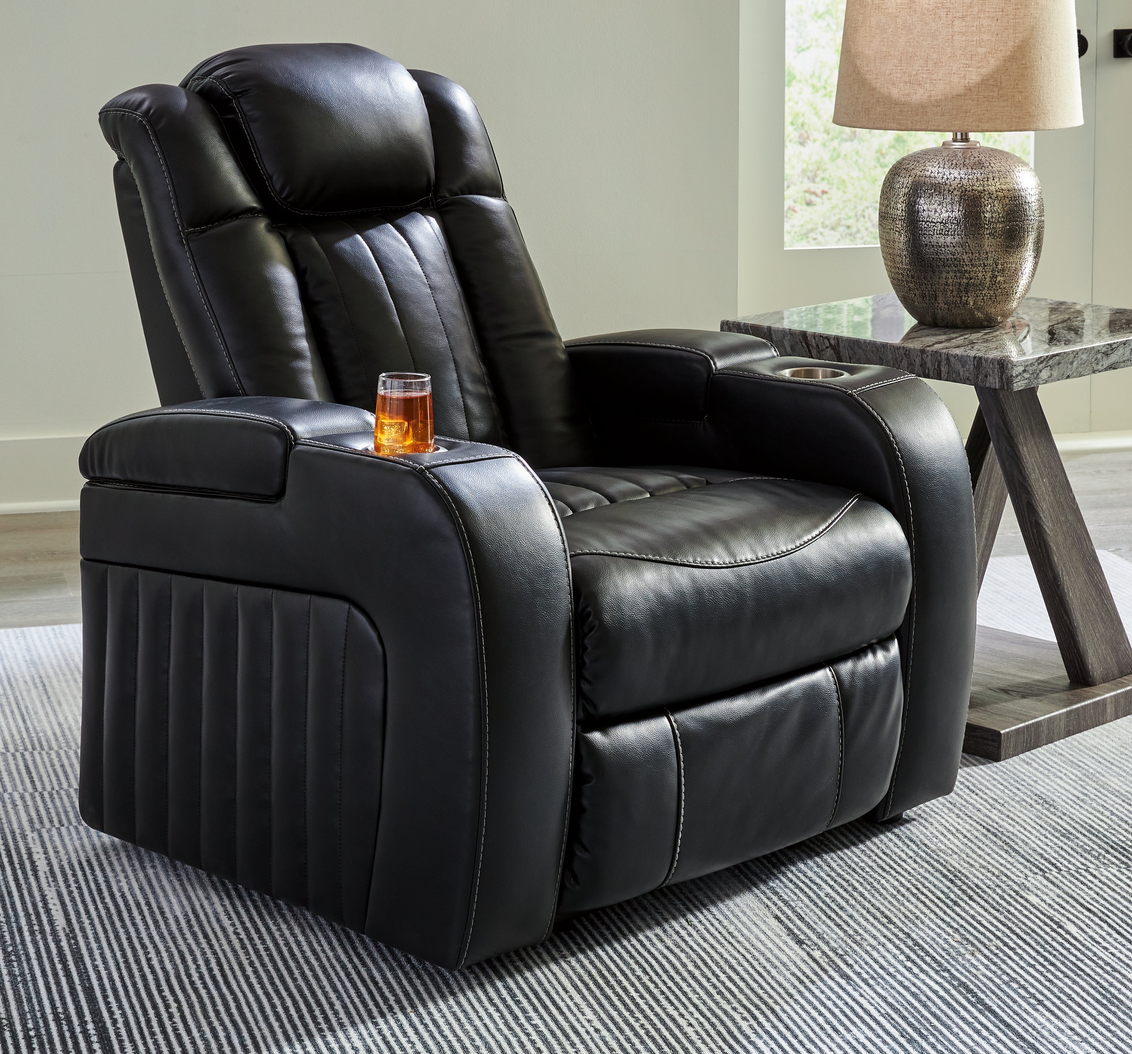 Floridian Furniture - Ashley Furniture - Caveman Den Living Room - PWR Recliner/ADJ Headrest / Midnight - 9070313