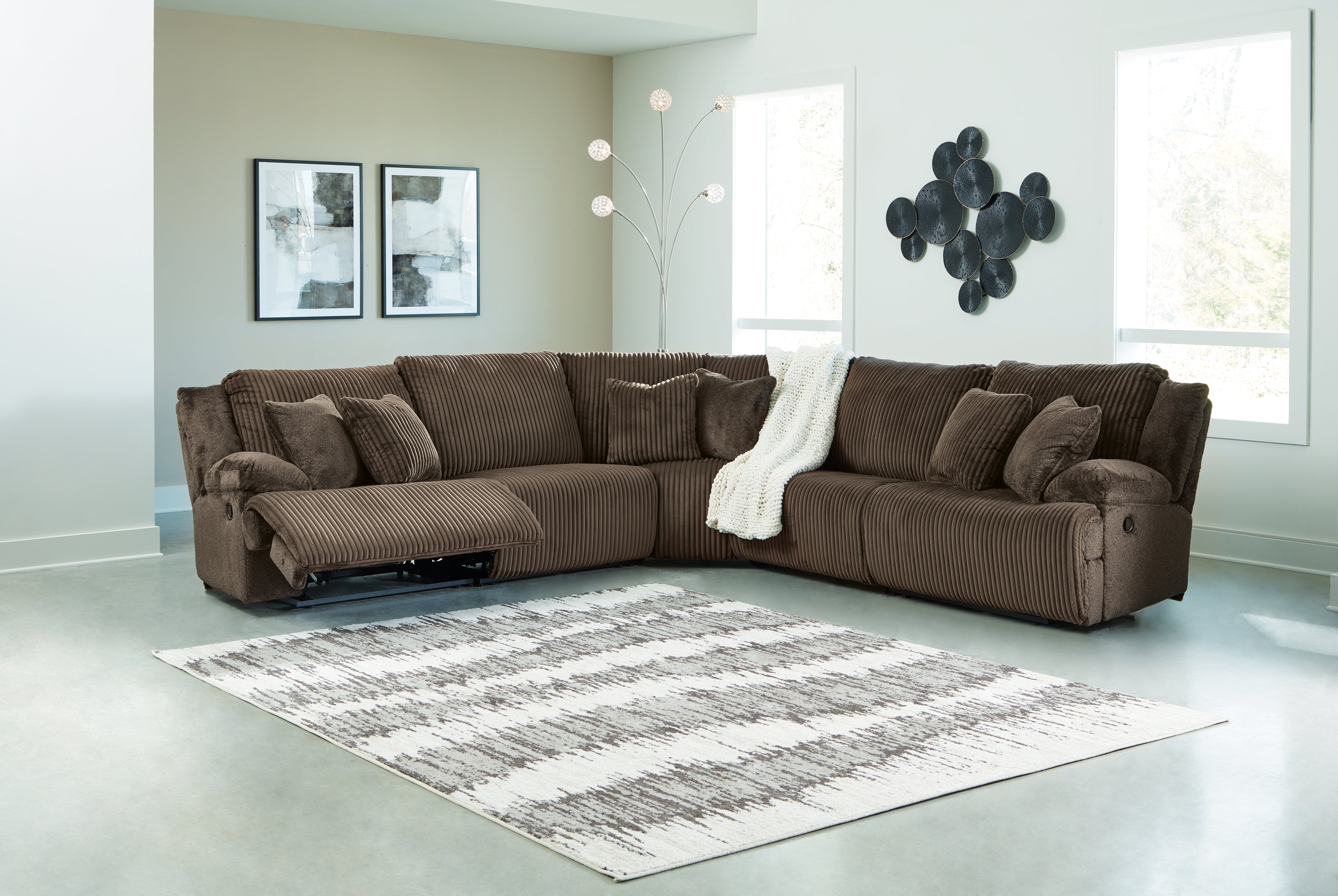 Floridian Furniture - Ashley Furniture - Top Tier Sectional - 5-Piece Reclining Sectional / Chocolate - 92705S3