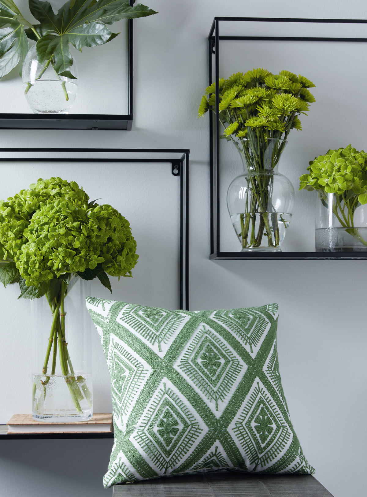 Floridian Furniture - Ashley Furniture - Bellvale Pillows - Pillow / Green/White - A1001028P