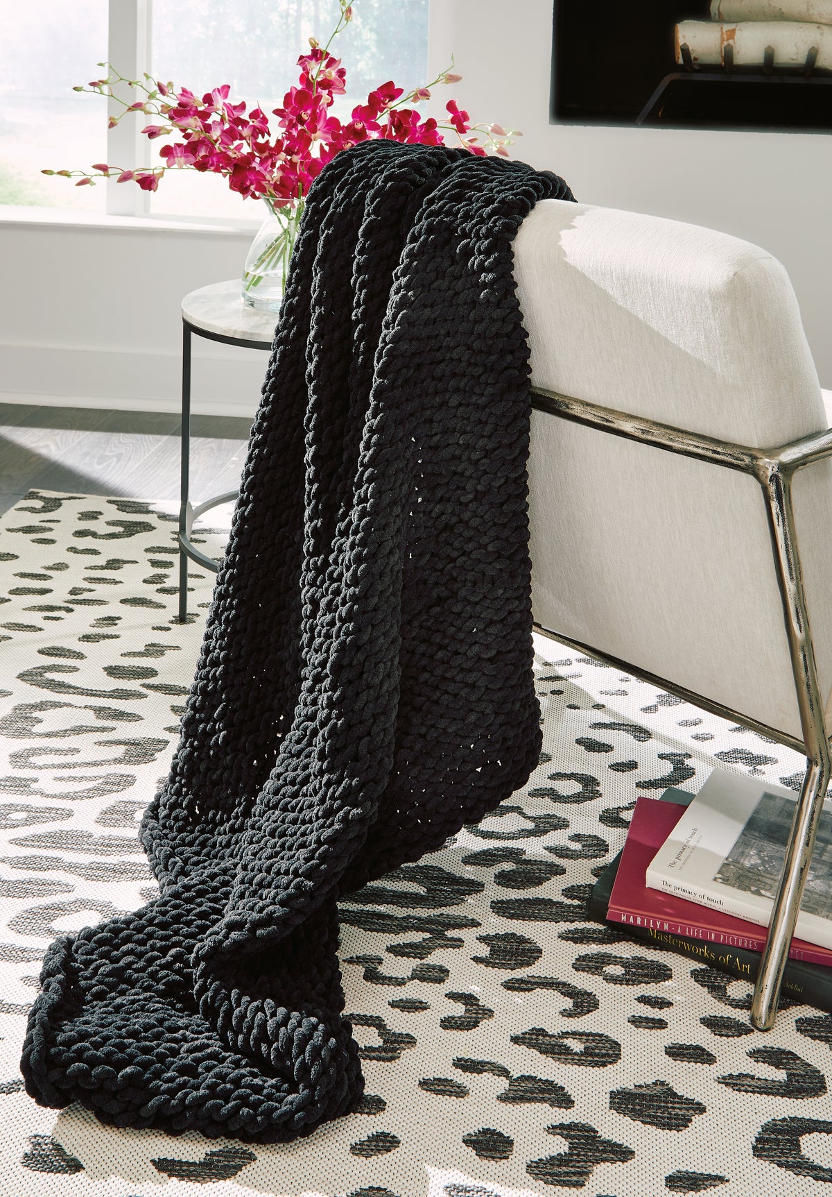 Floridian Furniture - Ashley Furniture - Chaddon Throw (Set of 3) - Throw (3/CS) / Black - A1001061