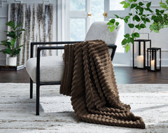 Floridian Furniture - Ashley Furniture - Alsonwell Throw (Set of 3) - Throw (3/CS) / Brown - A1001082
