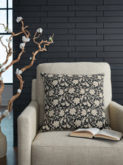 Floridian Furniture - Ashley Furniture - Alanderson Pillows - Pillow (4/CS) / Black/Ivory - A1001100