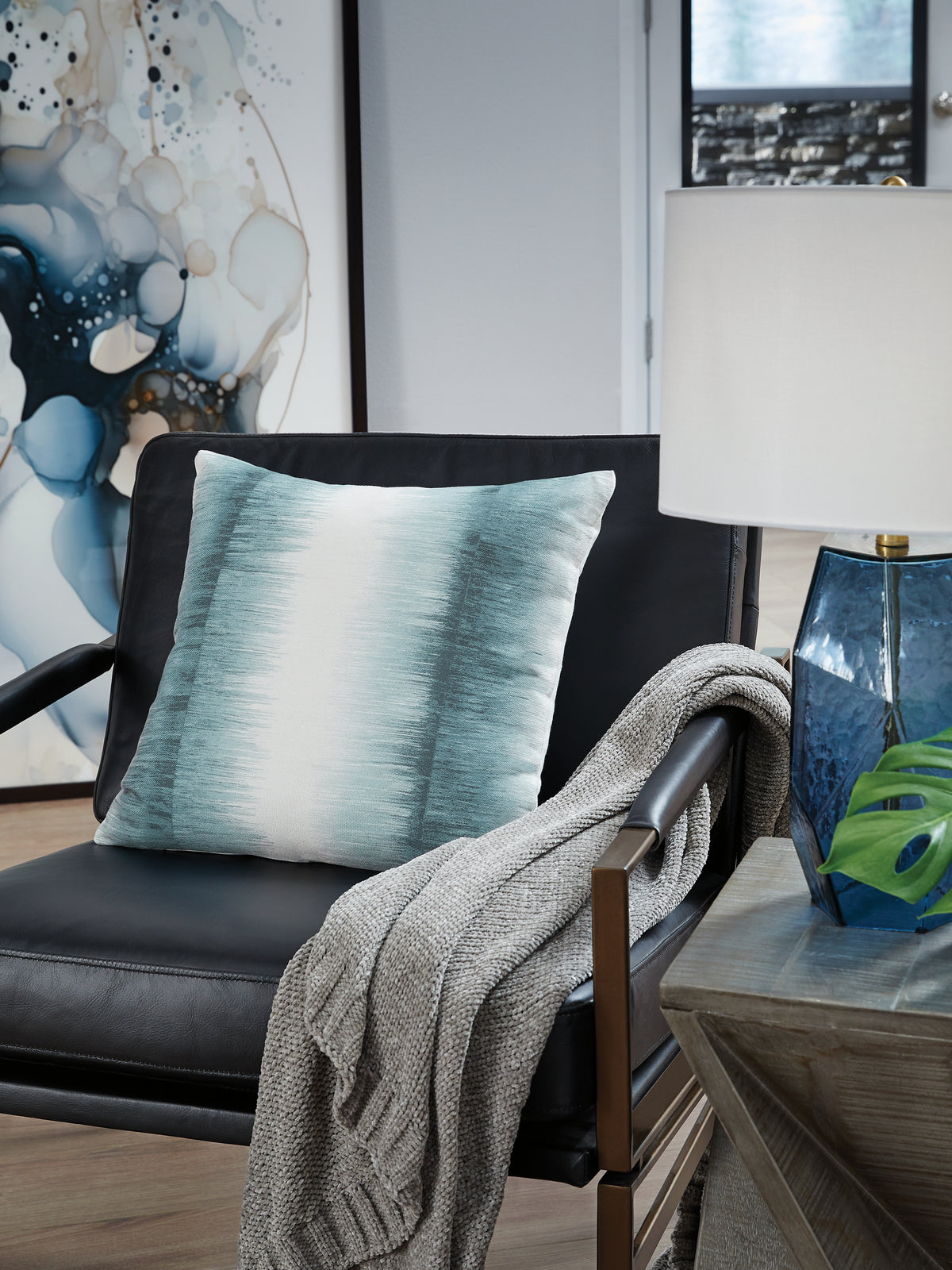 Floridian Furniture - Ashley Furniture - Elonwich Pillows - Pillow (4/CS) / Teal/White - A1001106