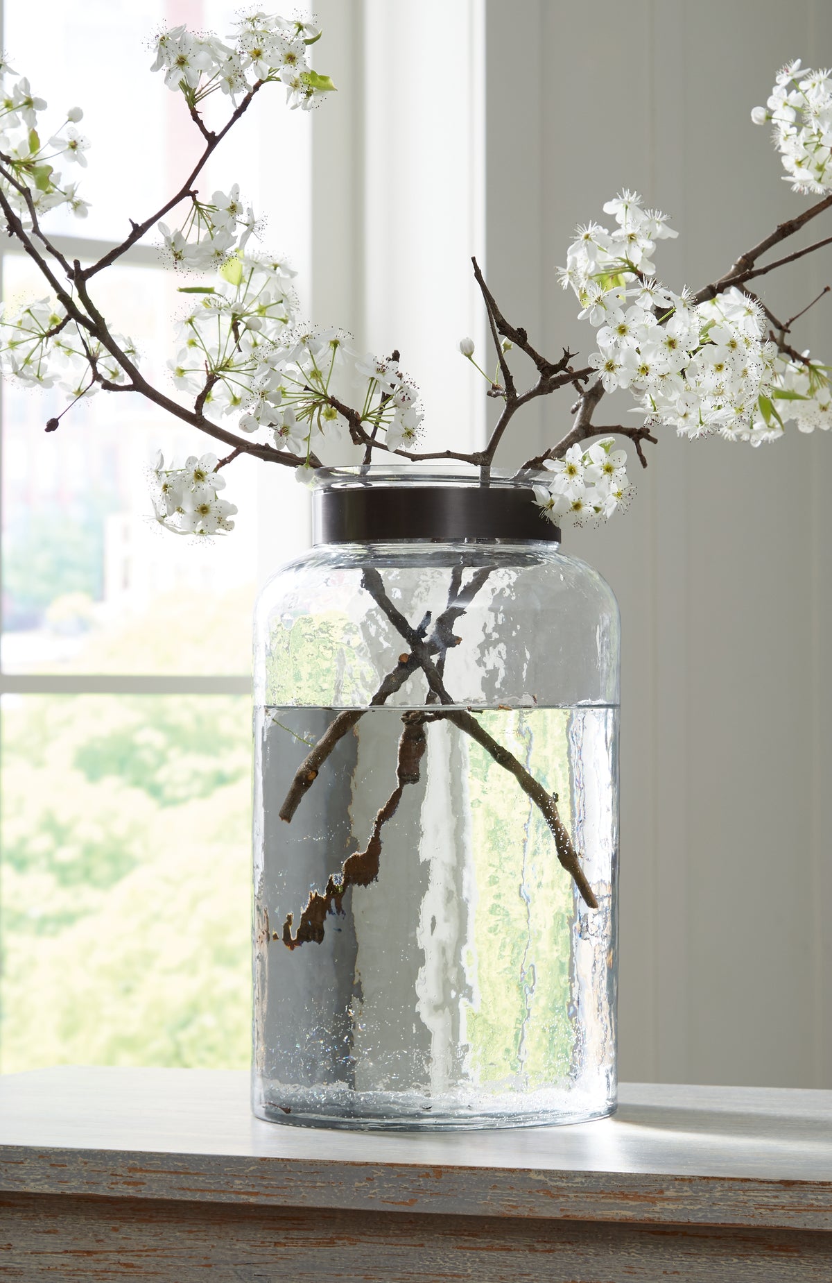 Floridian Furniture - Ashley Furniture - Lukasvale Vase - Vase / Clear/Pewter Finish - A2000586