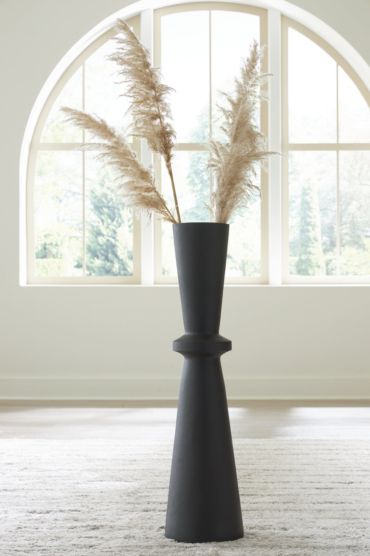 Floridian Furniture - Ashley Furniture - Collisten Vase - Vase / Black - A2000664