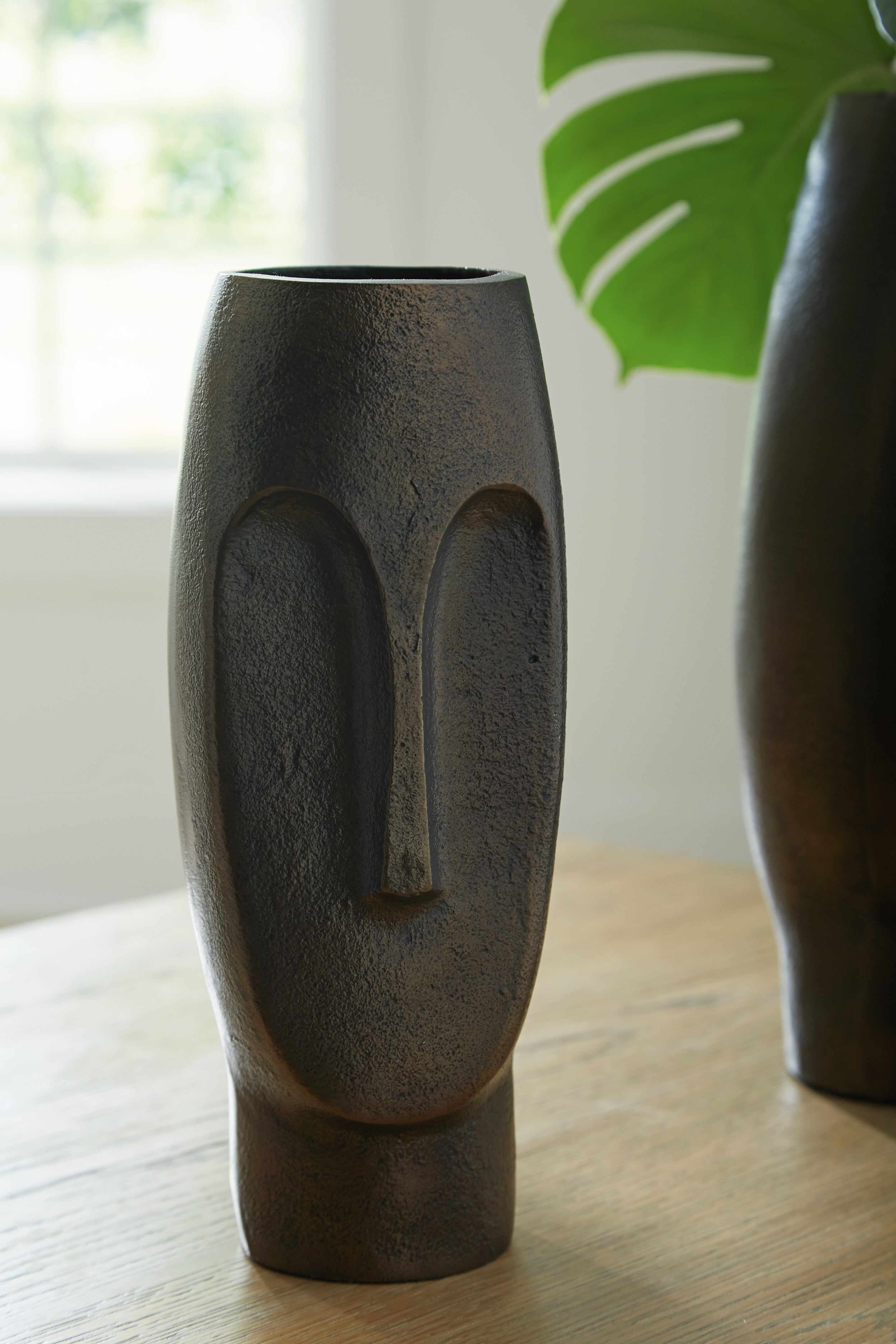 Floridian Furniture - Ashley Furniture - Elanman Vase - Vase / Antique Bronze Finish - A2000692