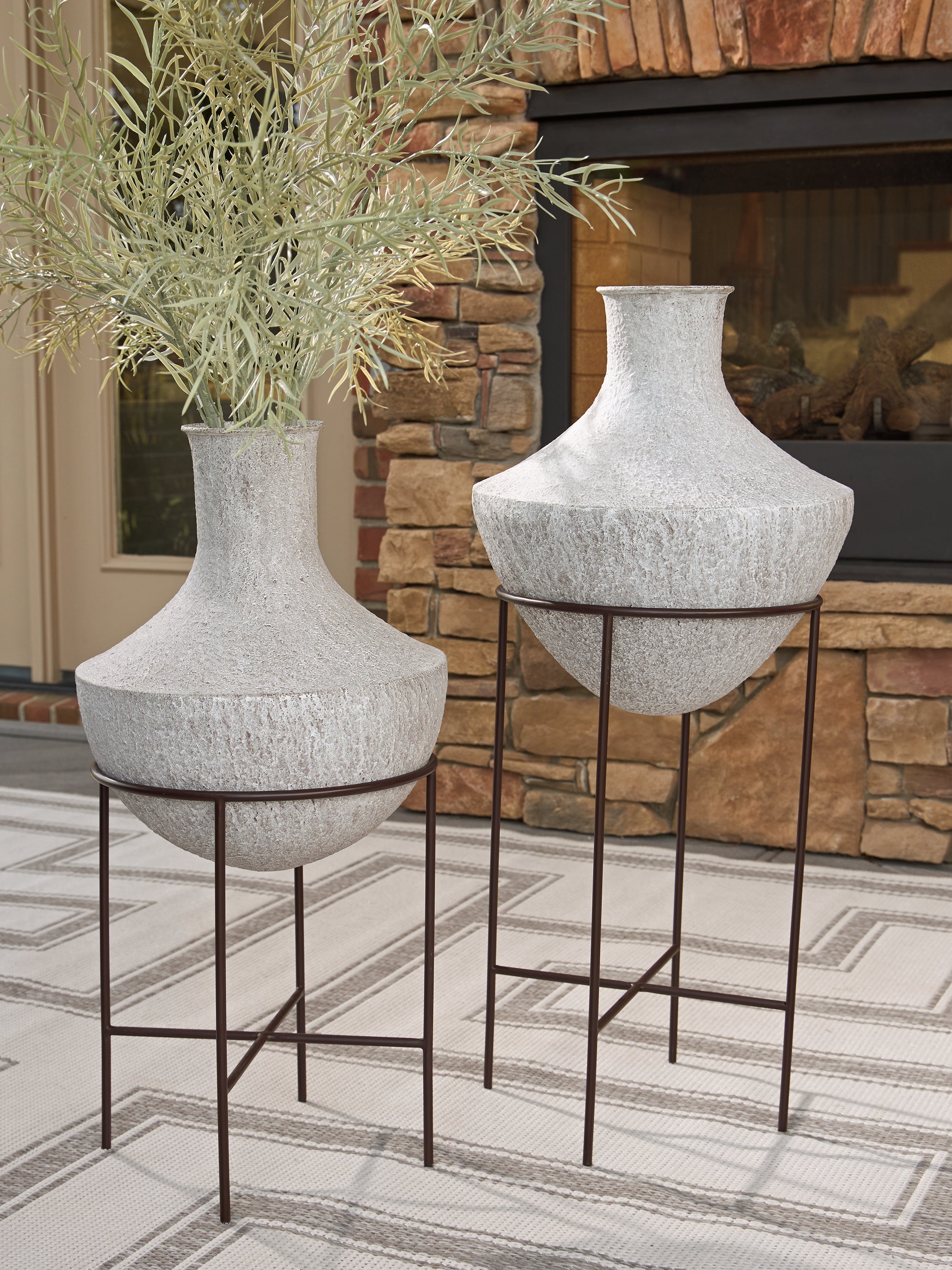 Estonbank Vase