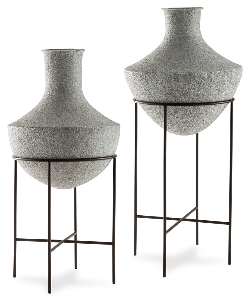 Floridian Furniture - Ashley Furniture - Estonbank Vase - Vase Set / Distressed Cream - A2000747A1