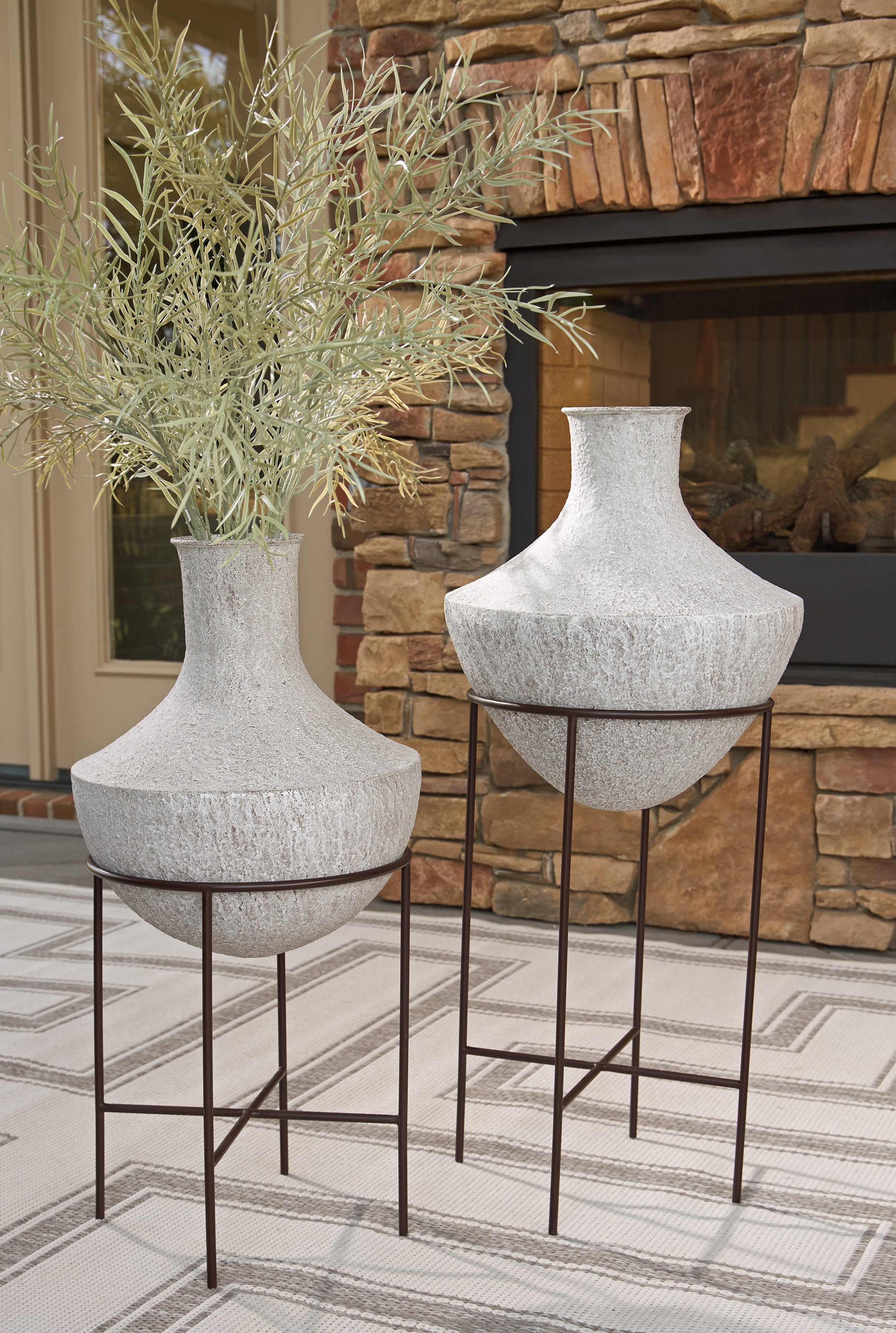 Estonbank Vase