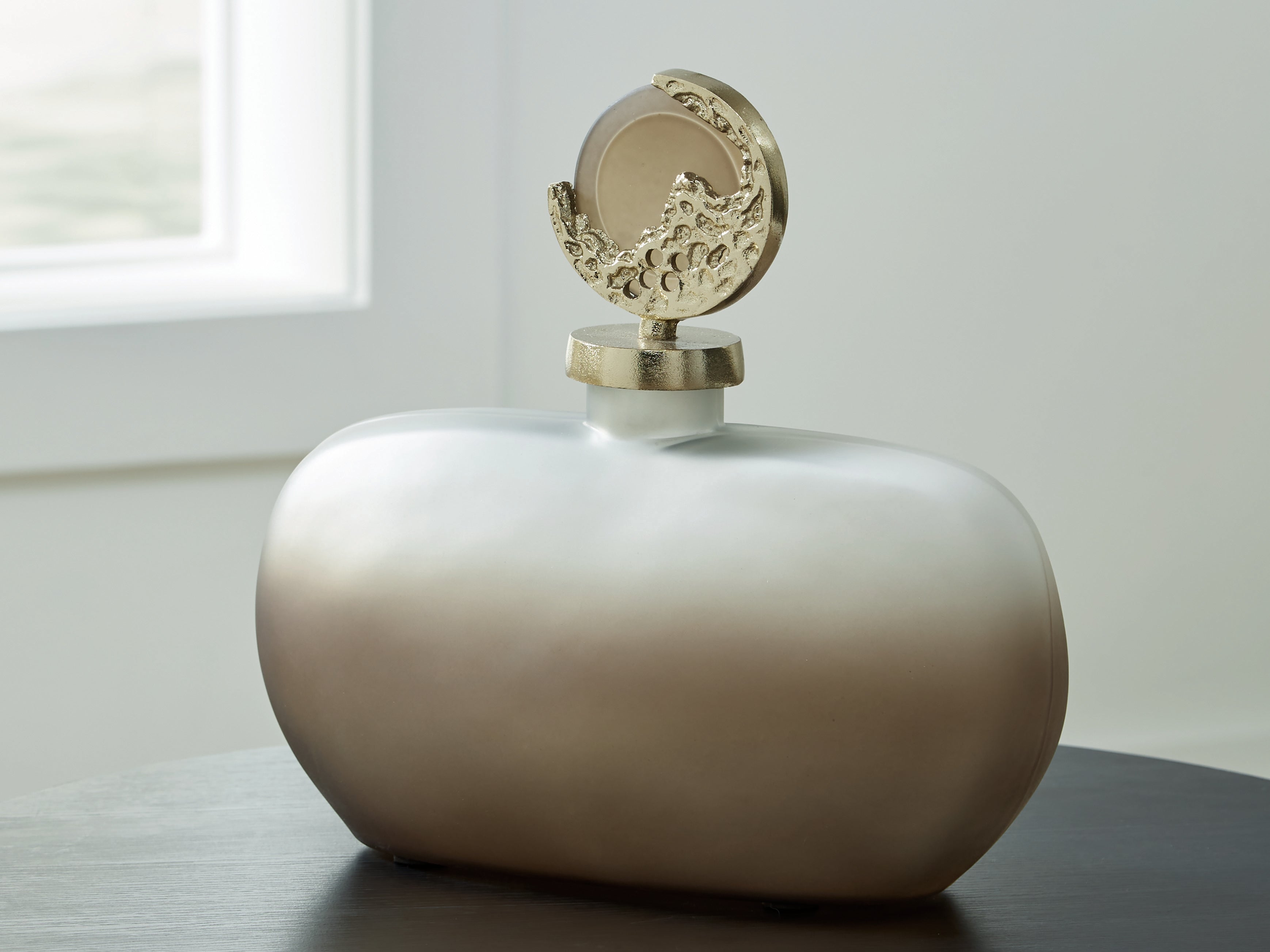 Floridian Furniture - Ashley Furniture - Acario Jar - Jar / Taupe/Gold Finish - A2000781