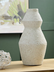 Floridian Furniture - Ashley Furniture - Dawthorne Vase - Vase / Cream - A2000850