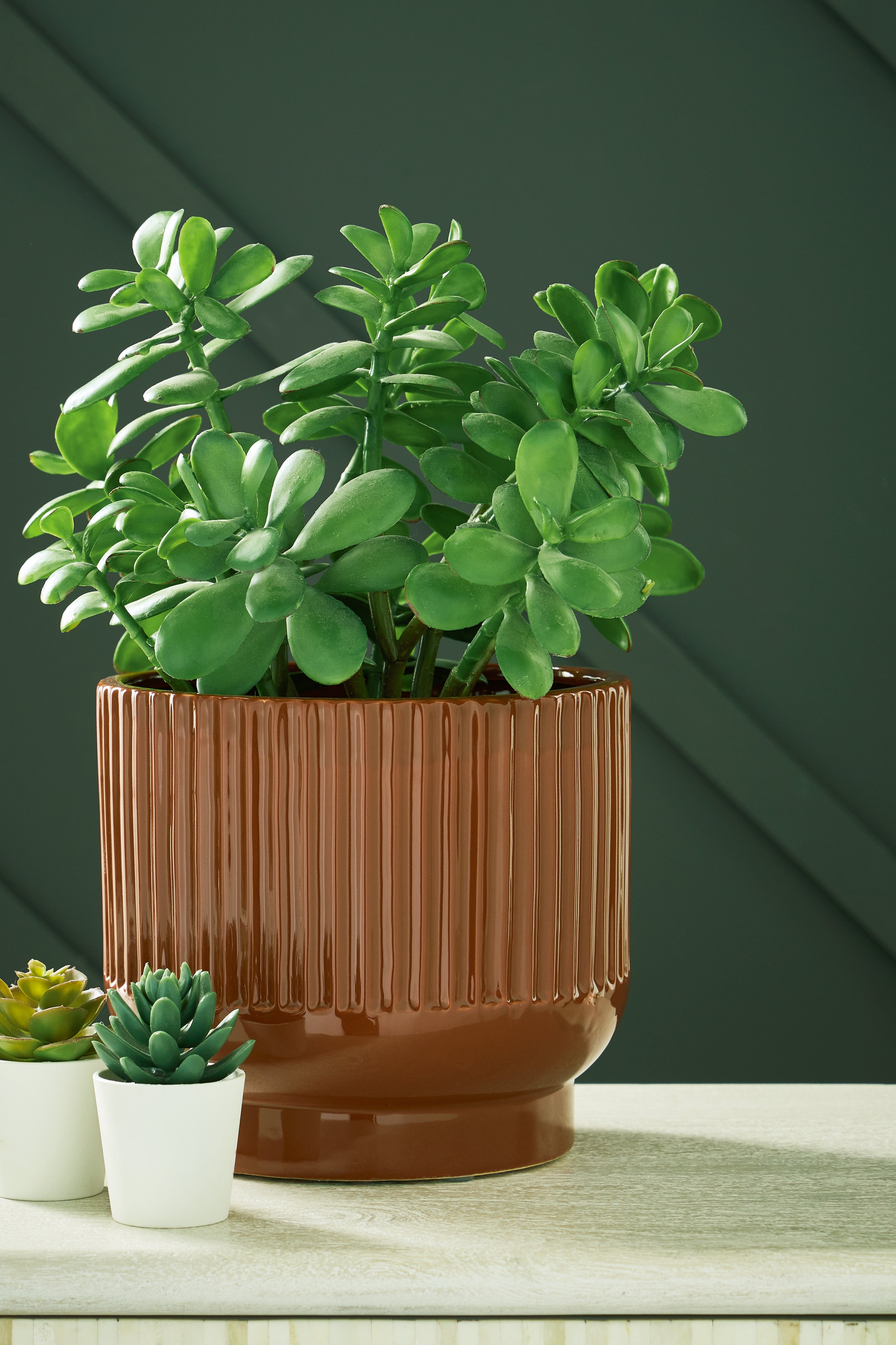 Floridian Furniture - Ashley Furniture - Avalyah Vase - Vase / Burnt Umber - A2900021V