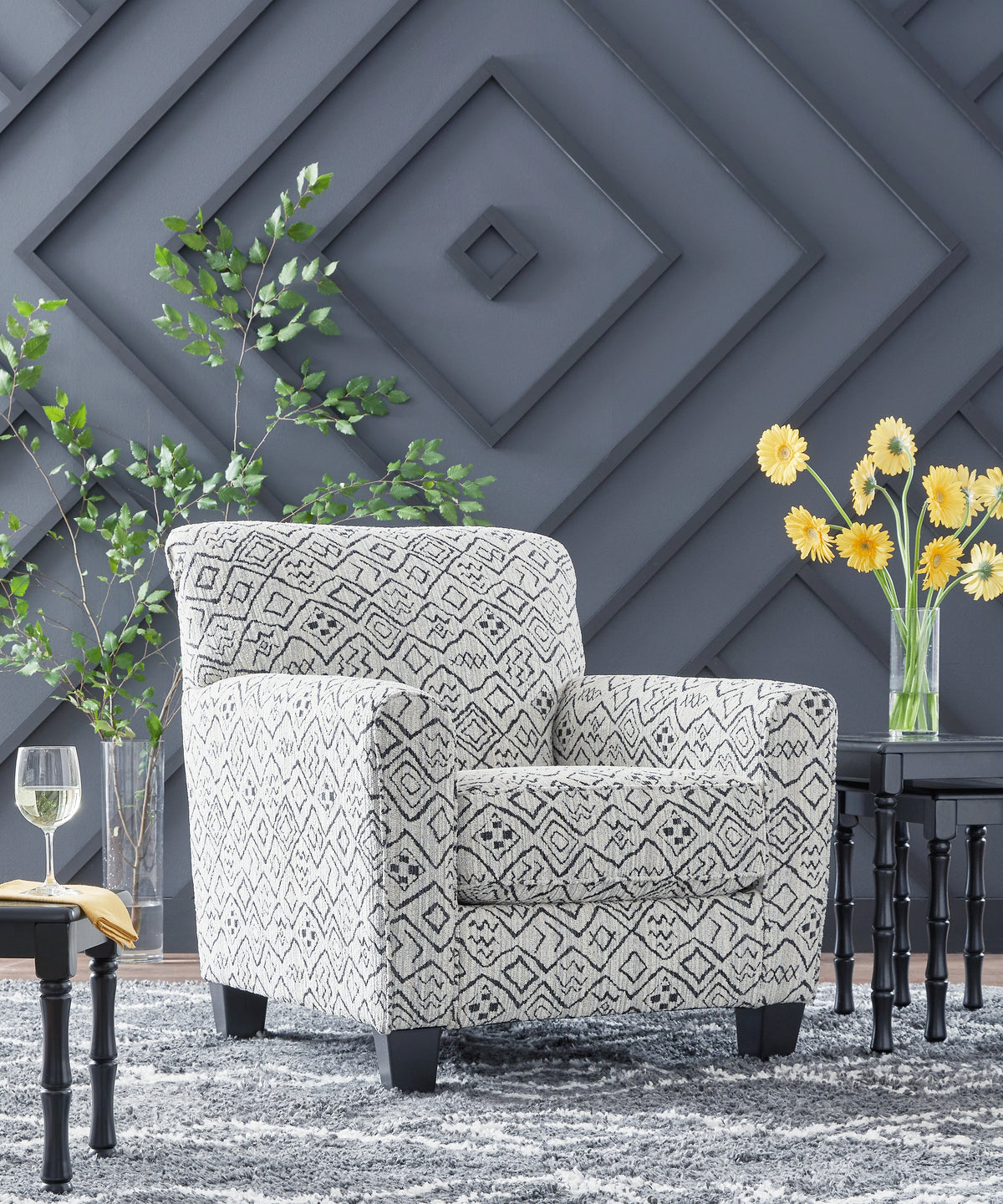 Floridian Furniture - Ashley Furniture - Hayesdale Accent Chair - Accent Chair / Amber - A3000656